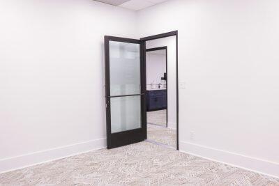 129 N Main Street, Suite 5 — photo