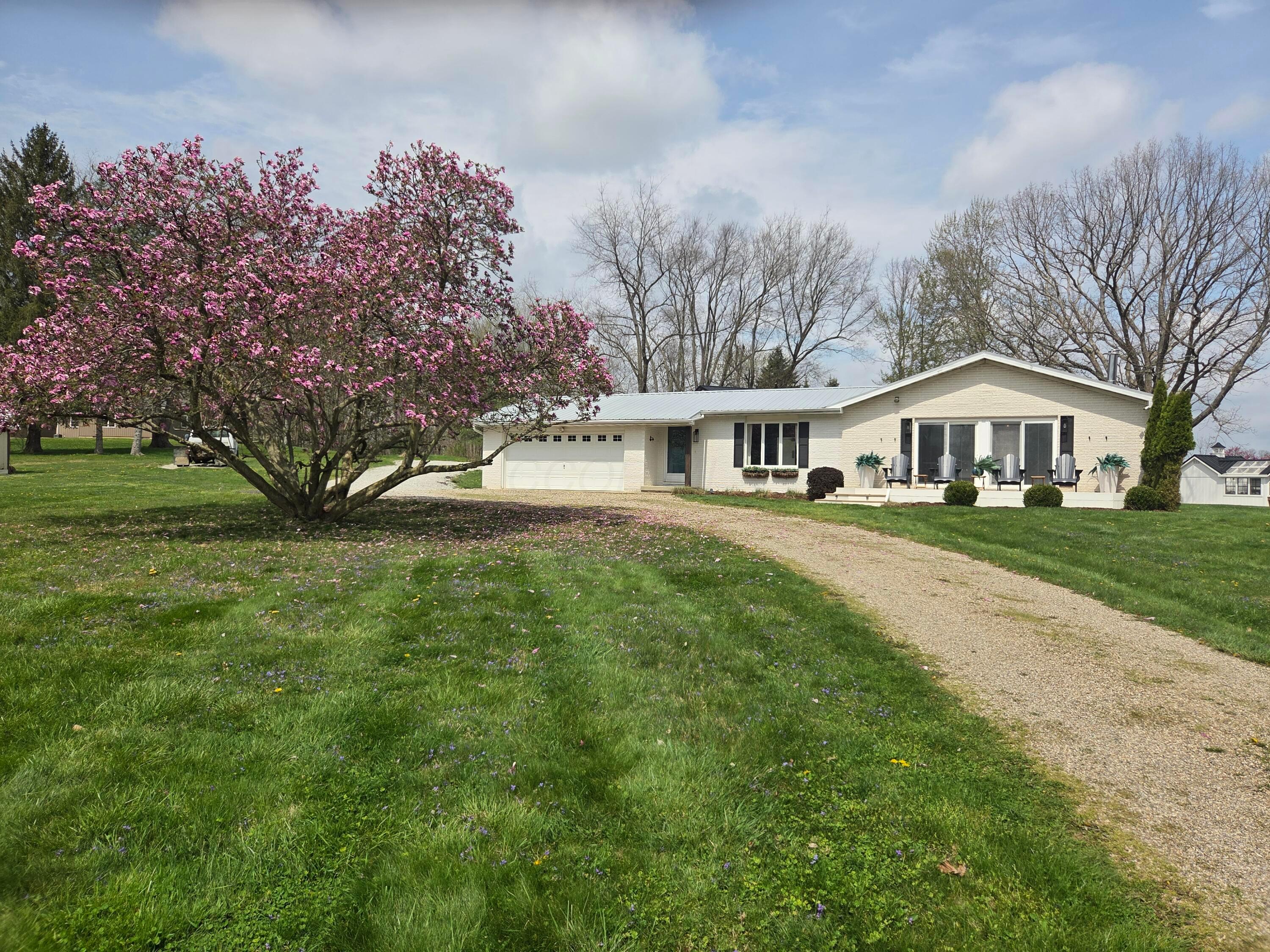 75 Appleview Court — photo