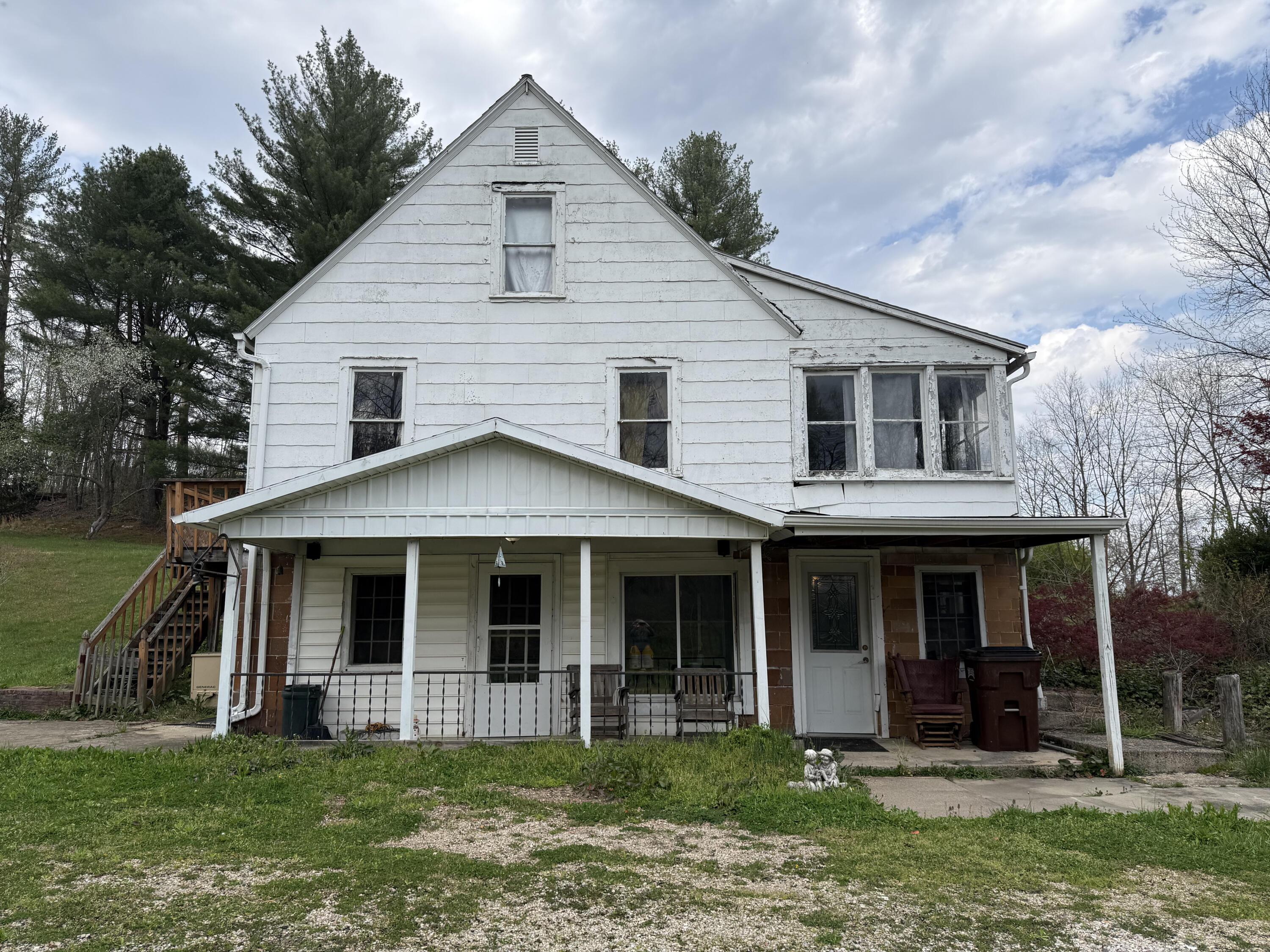 22380 State Route 180 — photo