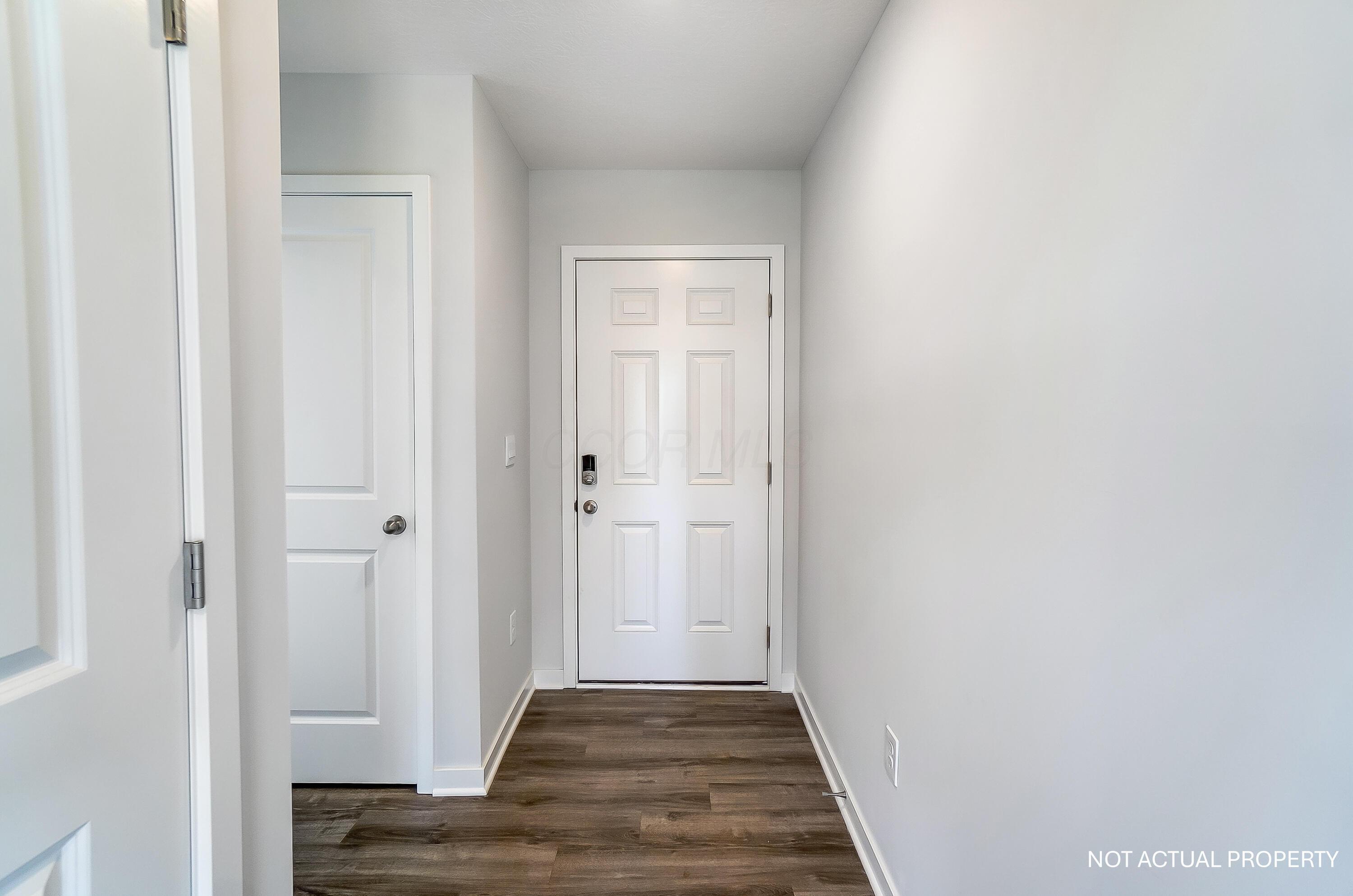 224 Vine Grove — photo