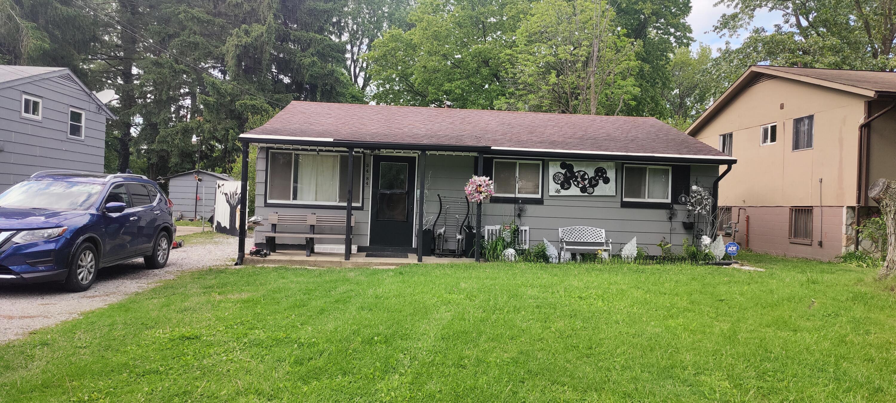 3484 E Deshler Avenue — photo