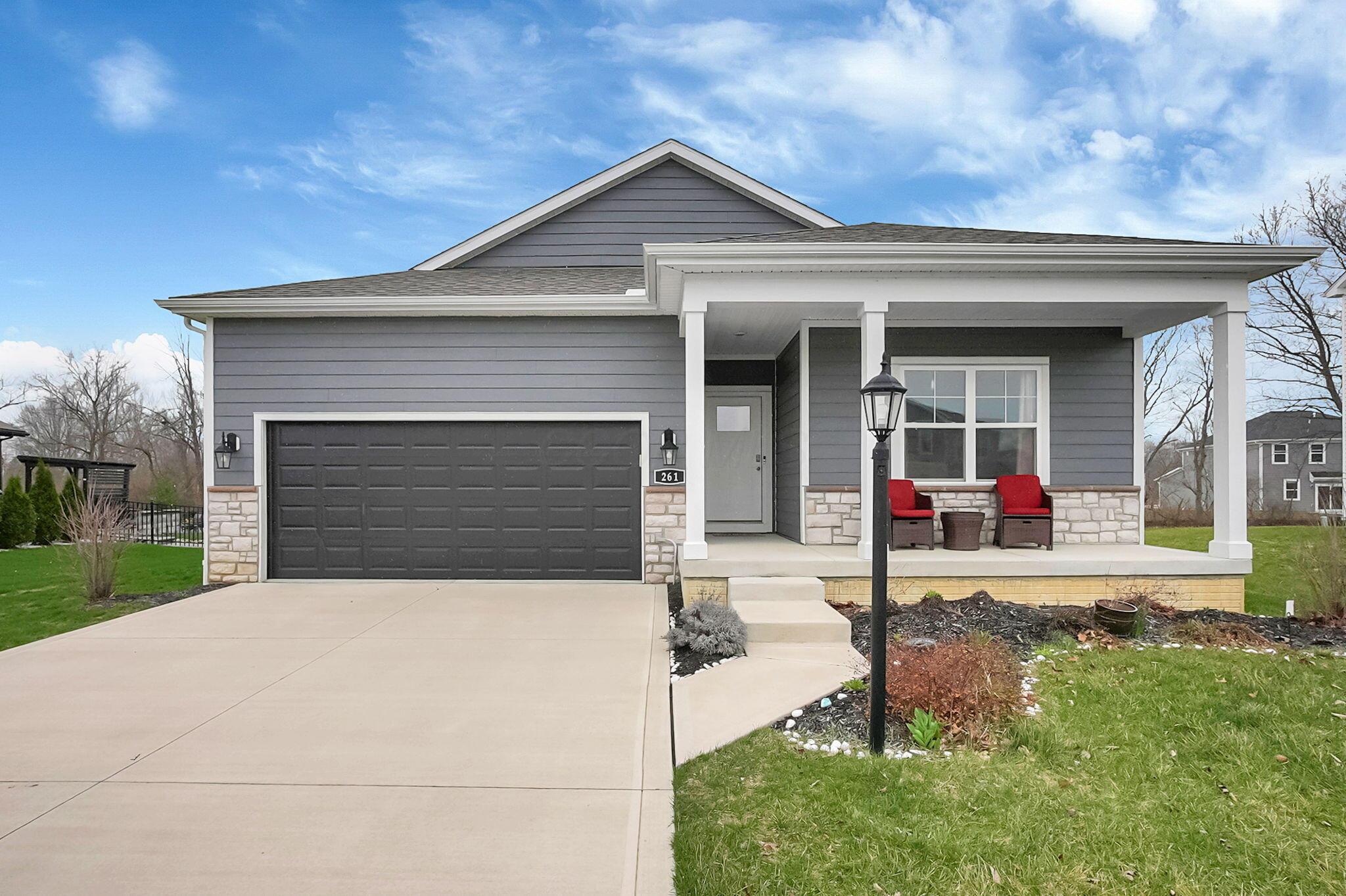 261 Crestview Court — photo