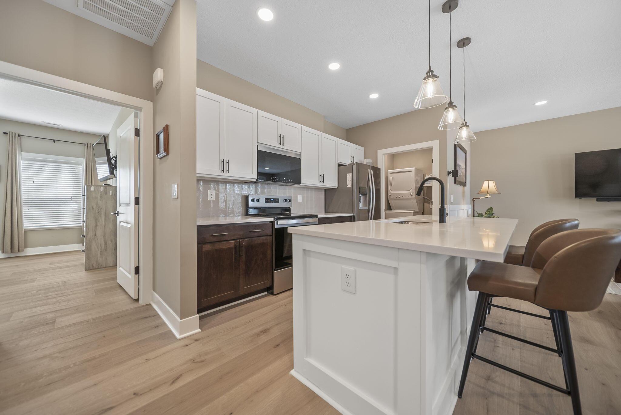 5636 Apothecary Way — photo