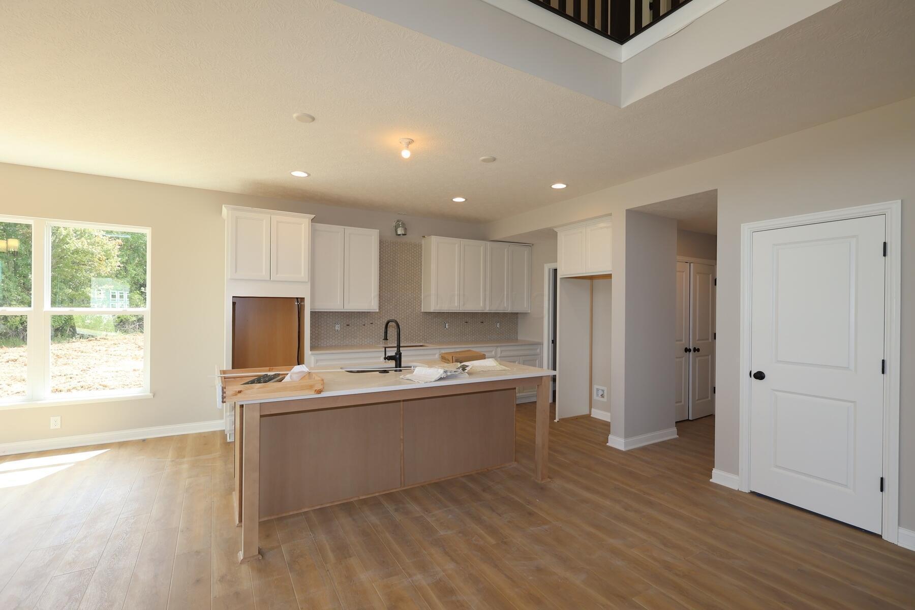 545 Fadley Loop E, Delaware, OH 43015 — photo 3