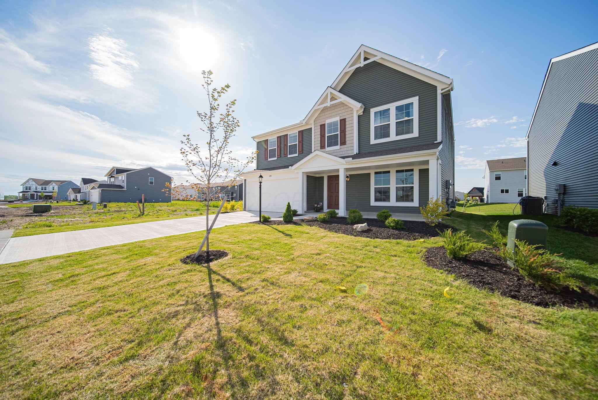 2200 Cloud View Court — photo