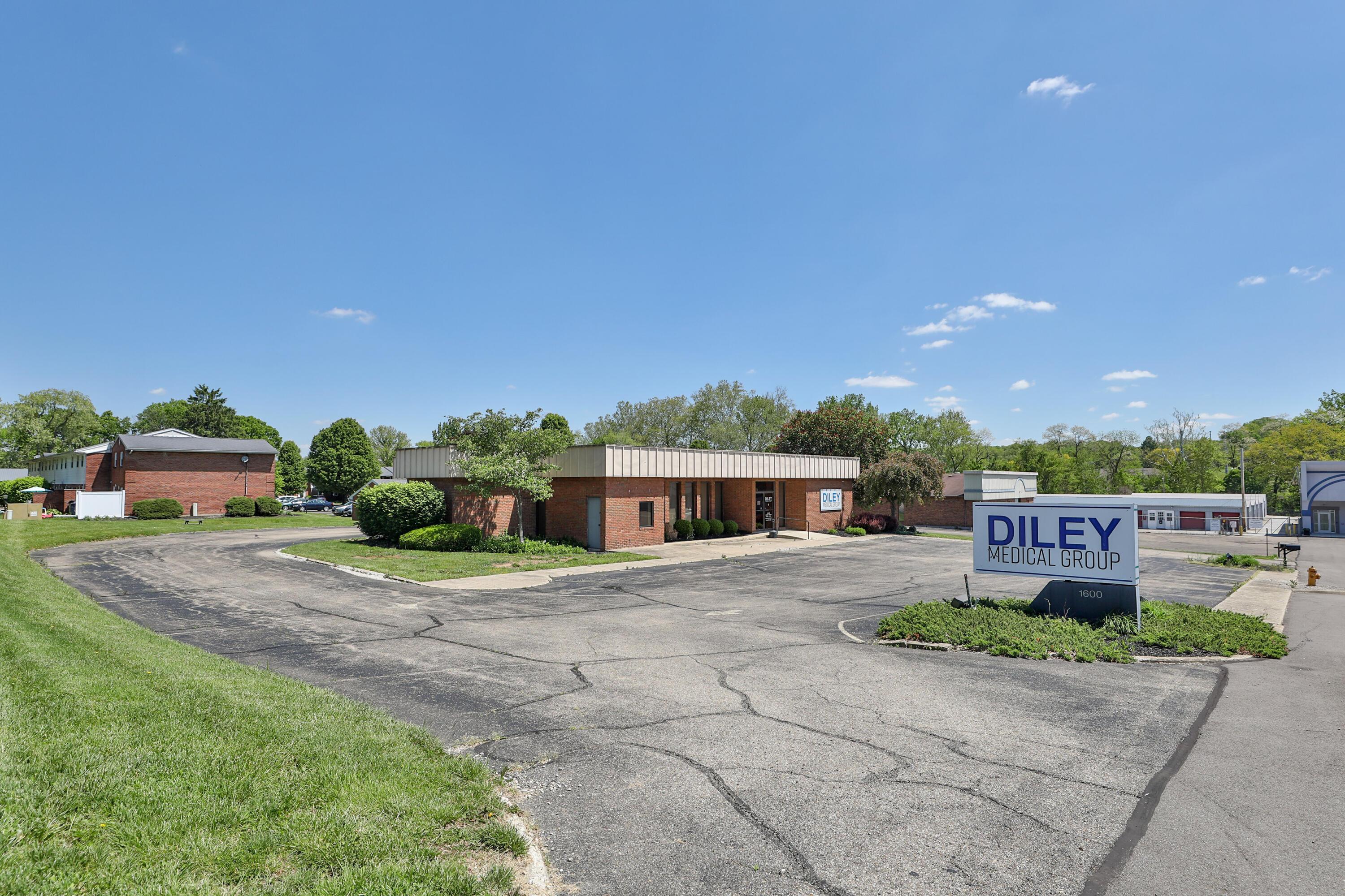 1600 Sheridan Drive — photo