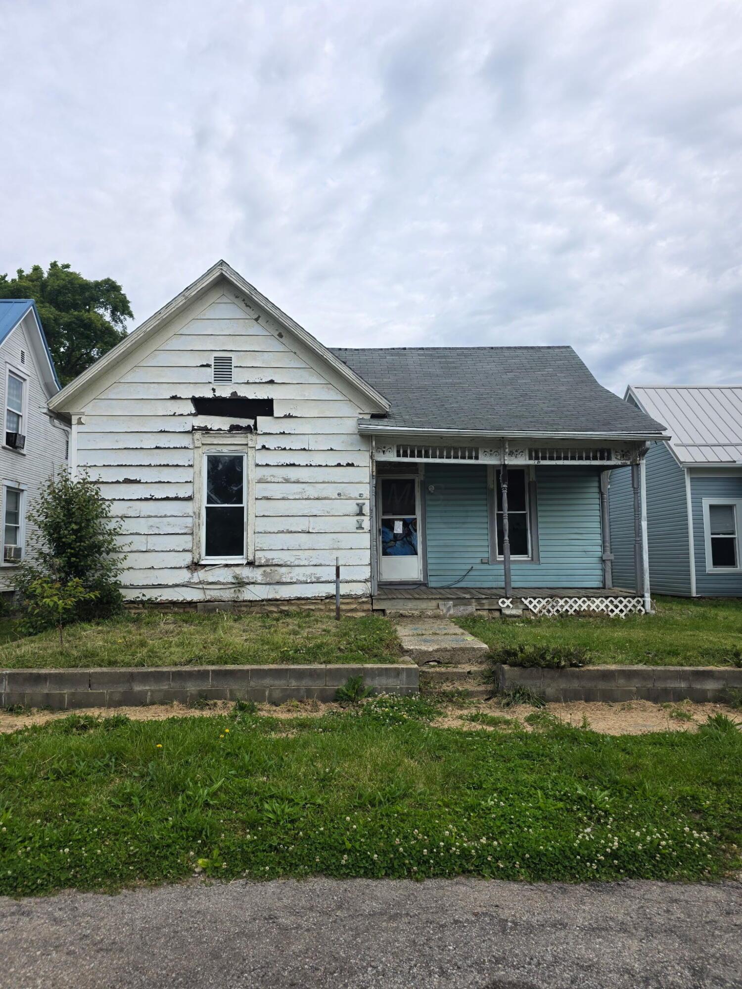 637 Pine Street — photo