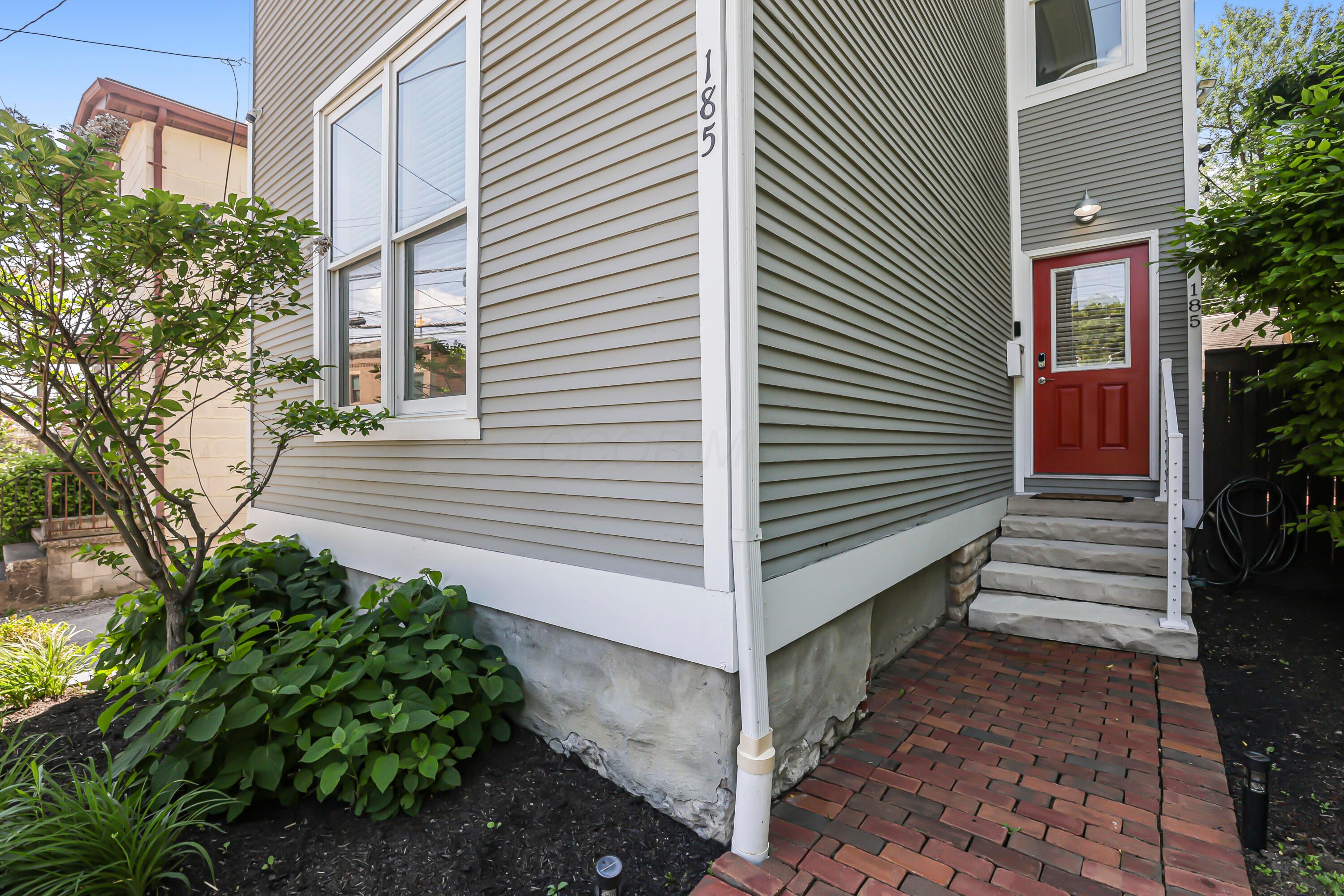 185 E 2nd Avenue — photo