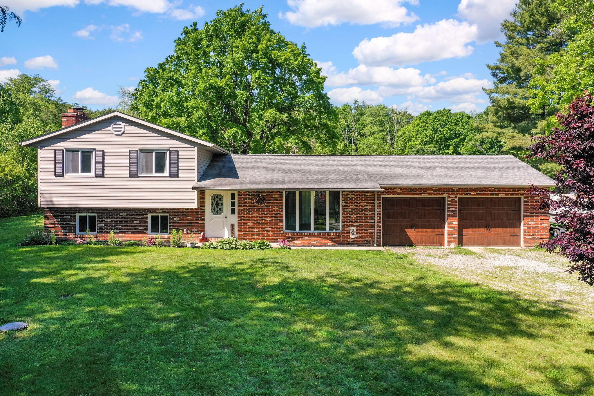 3325 Kauffman Road NW — photo