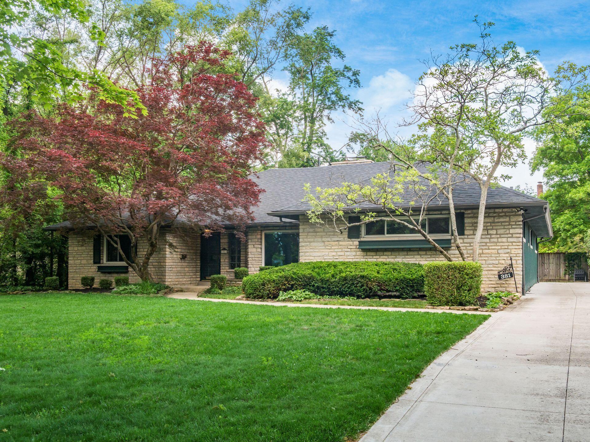 381 Northview Drive — photo