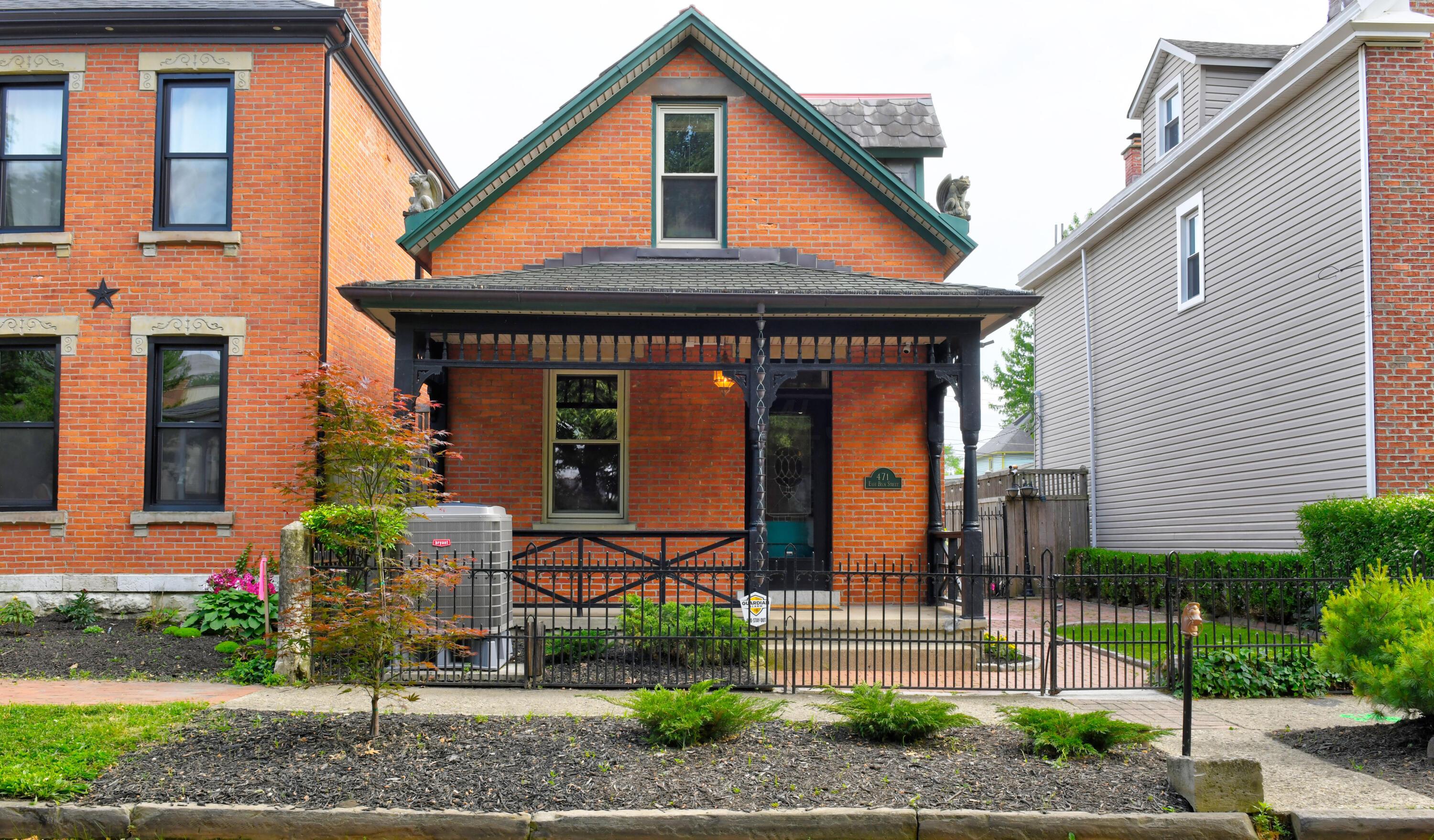 471 E Beck Street — photo