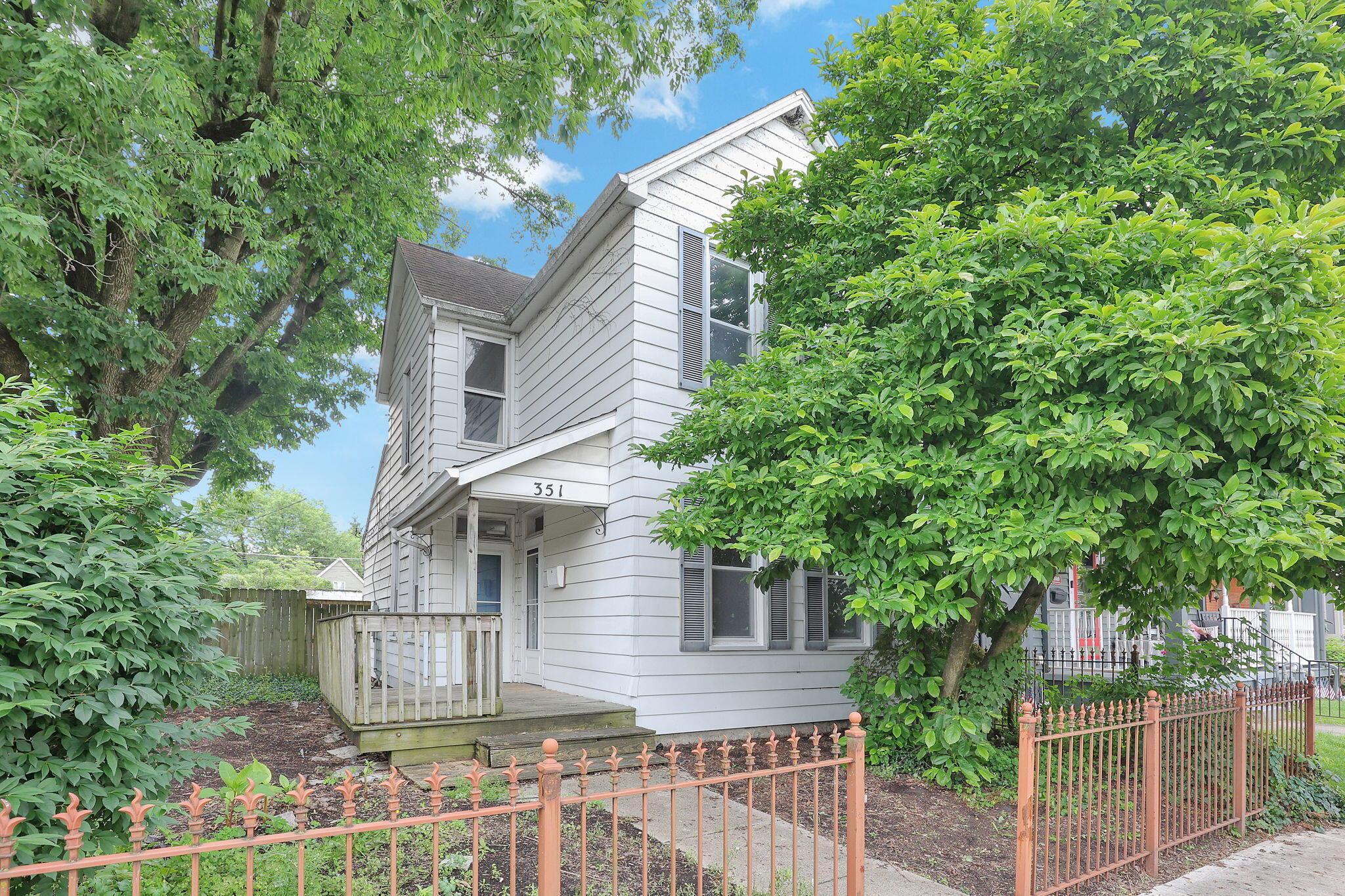 351 E Kossuth Street — photo