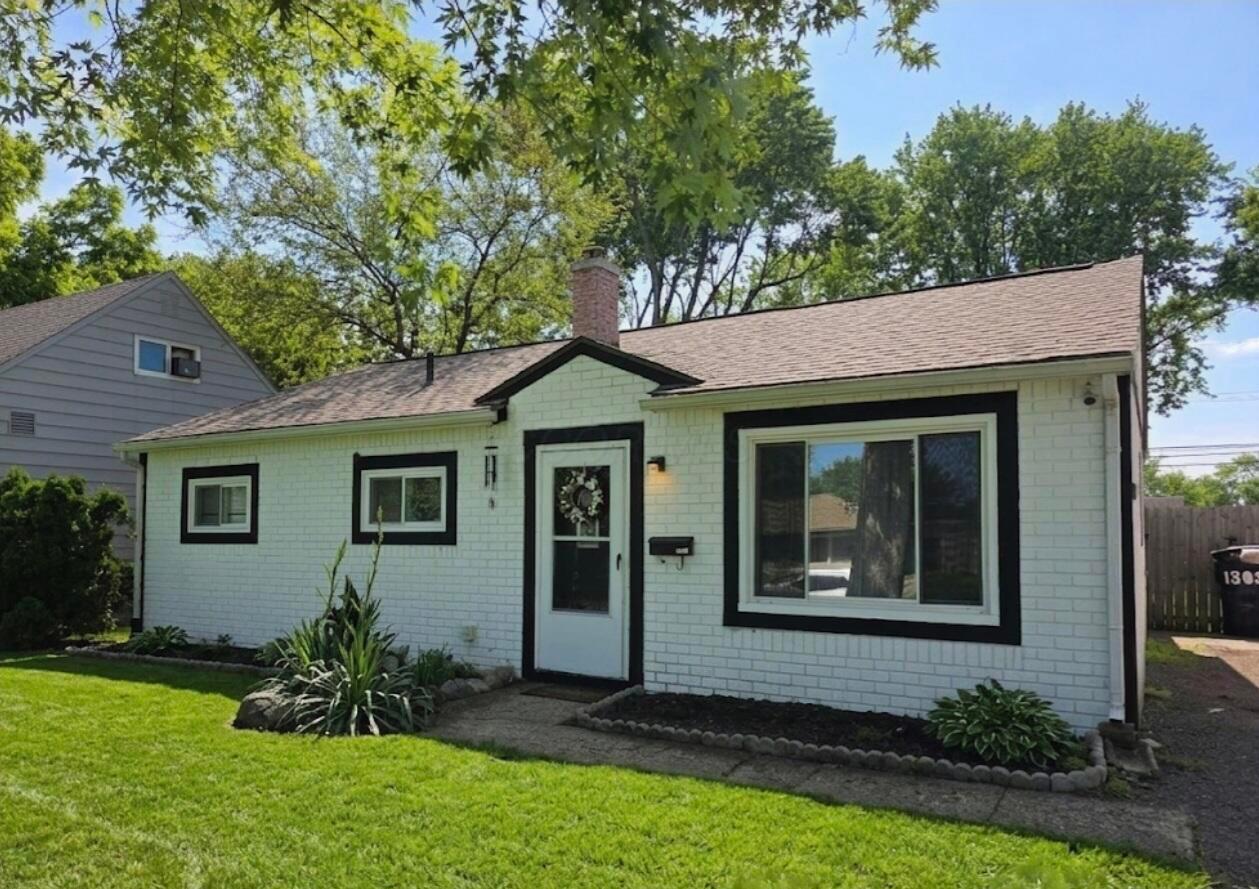 1303 Elderwood Avenue — photo