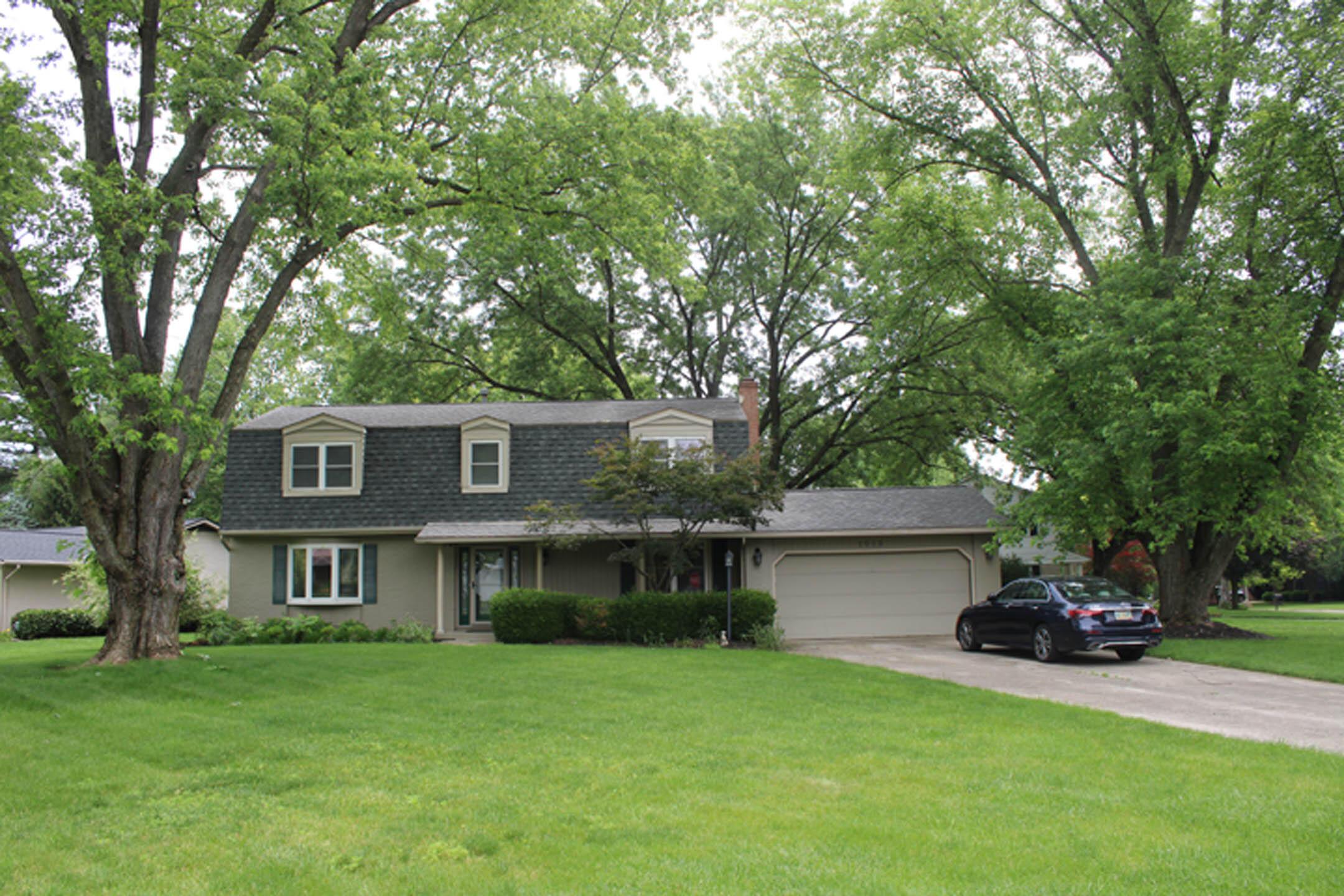 1013 Clubview Boulevard S — photo