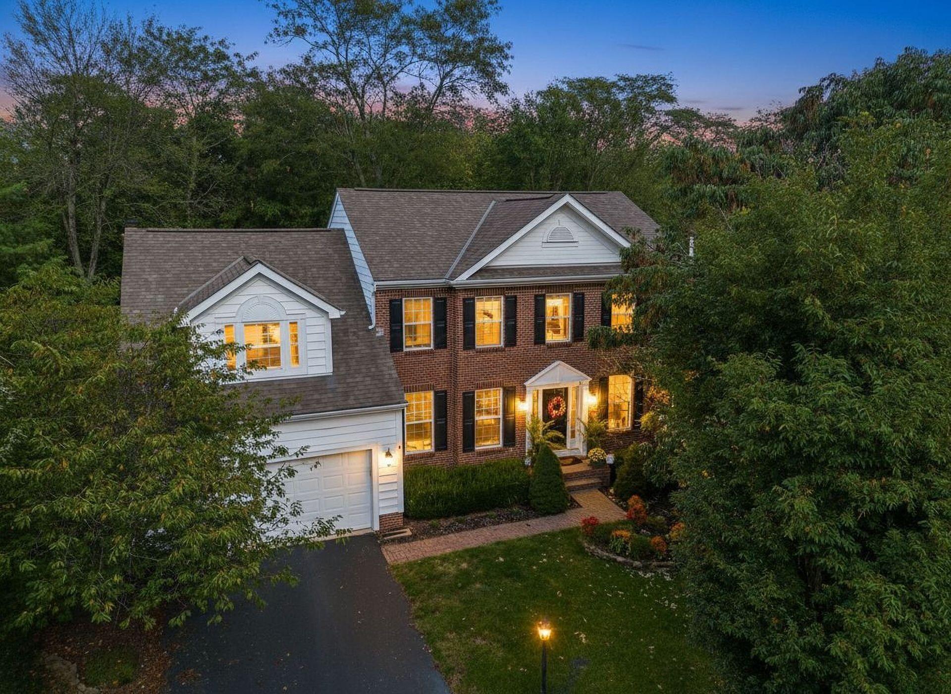 452 Sunridge Drive — photo