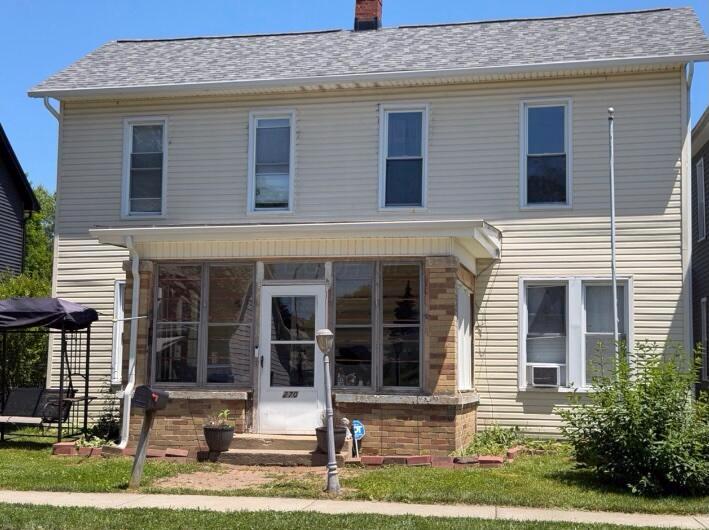 270 N Walnut Street — photo