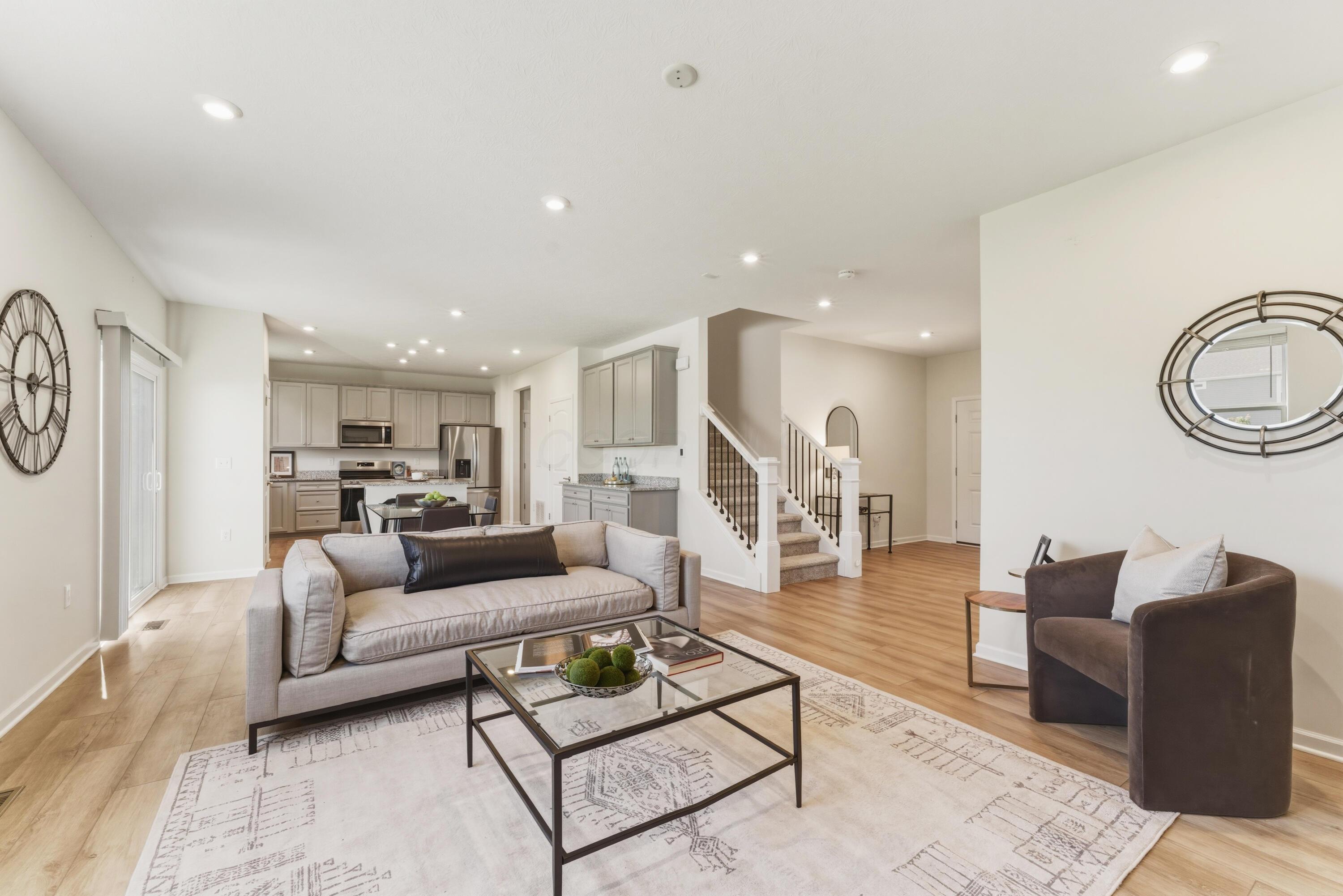 1319 Theodore Drive — photo