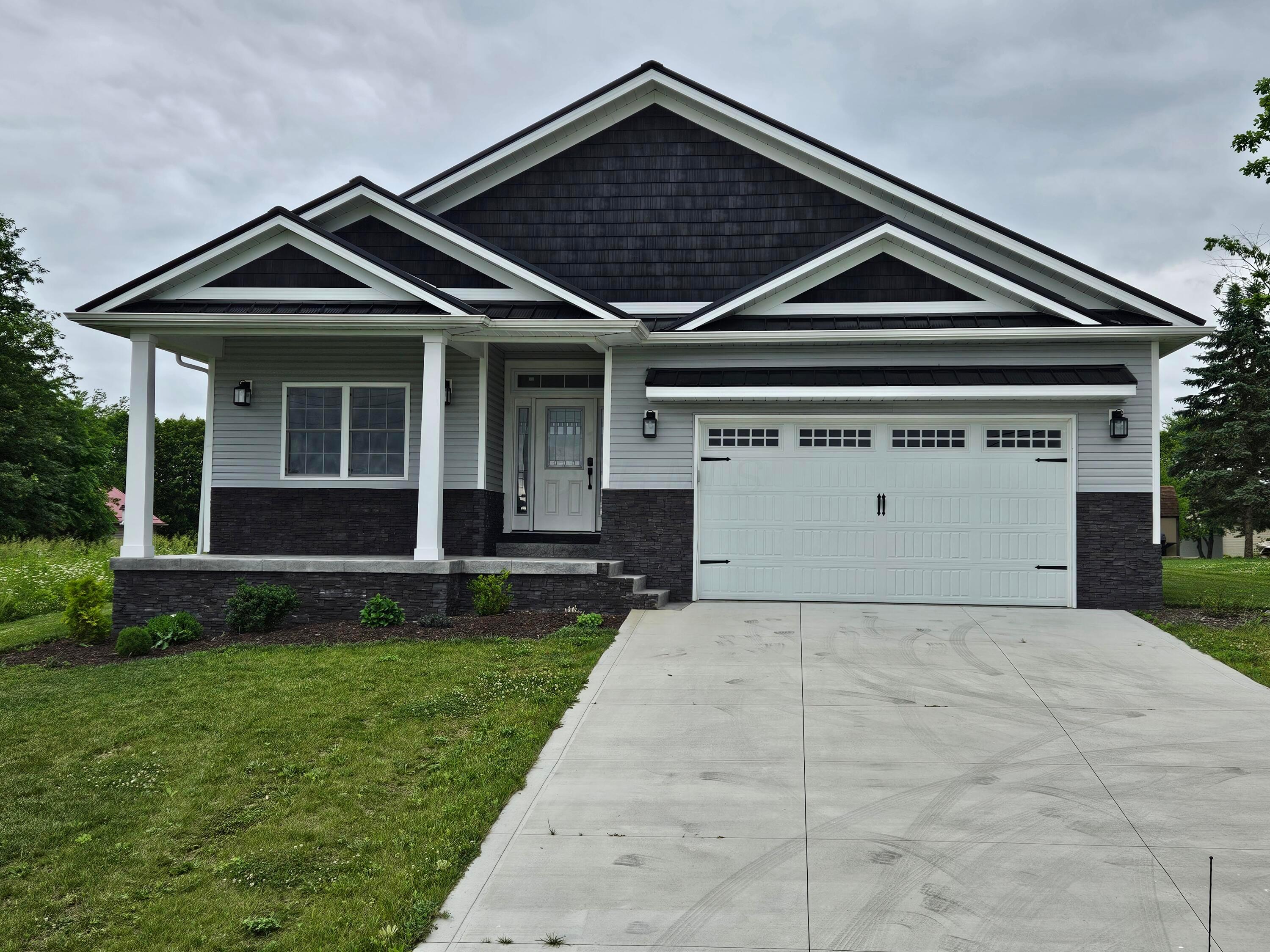 15066 Monroe Mills Road — photo