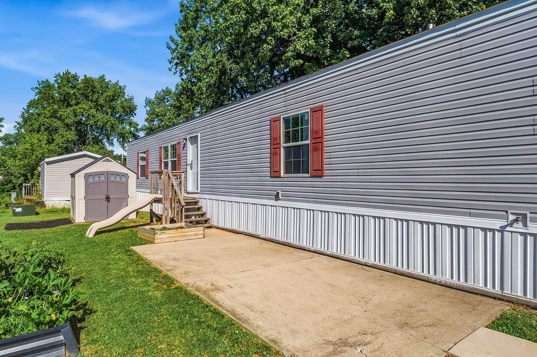 5965 Harrisburg Georgesville Road, 102 — photo
