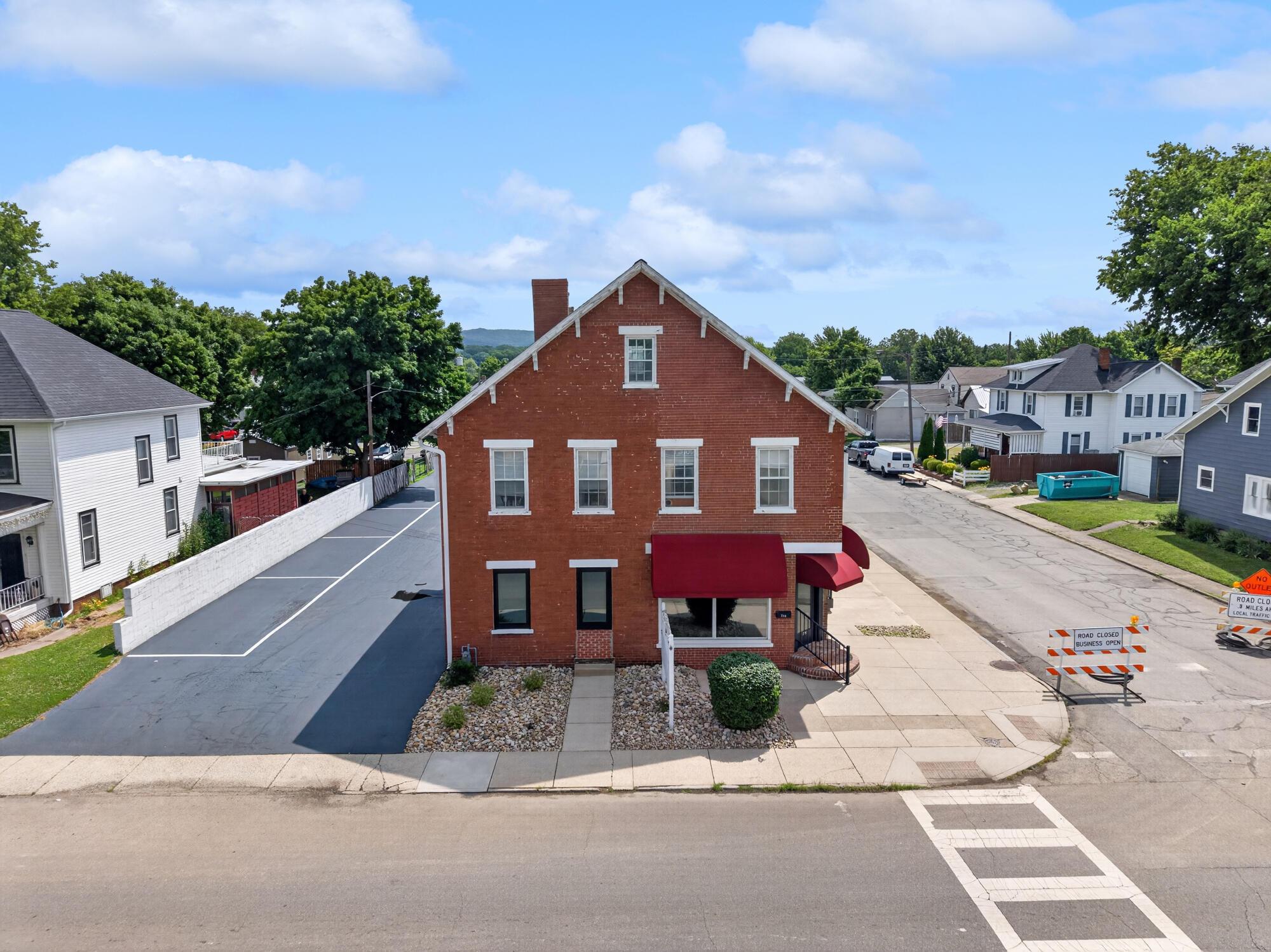 275 N High Street — photo