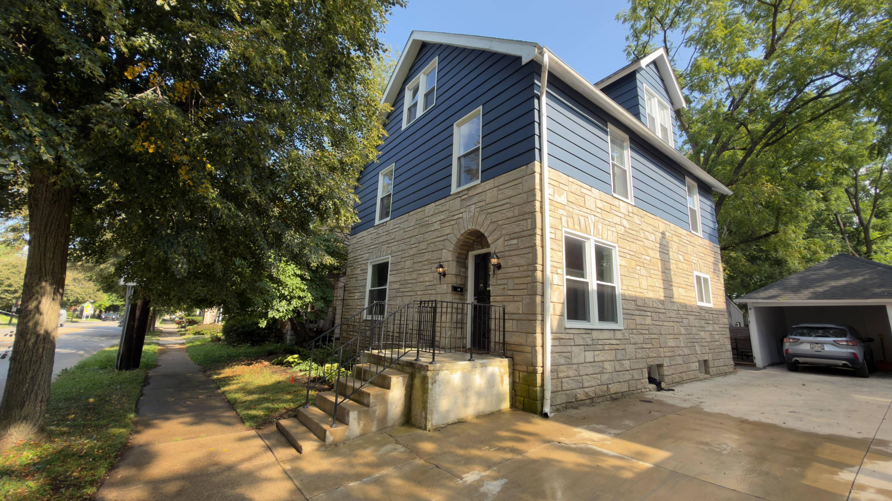 115 W Central Avenue — photo