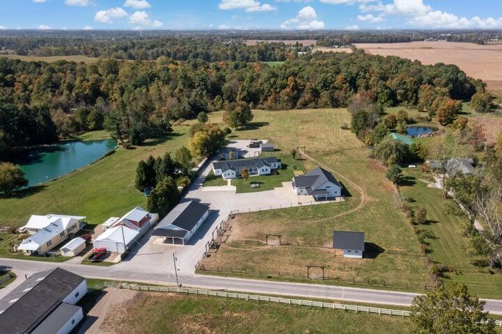 5372 Twp Rd 117 — photo