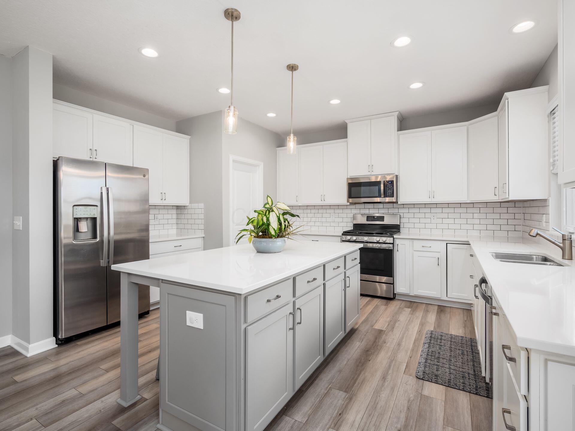 8836 Glacier Pointe Drive — photo