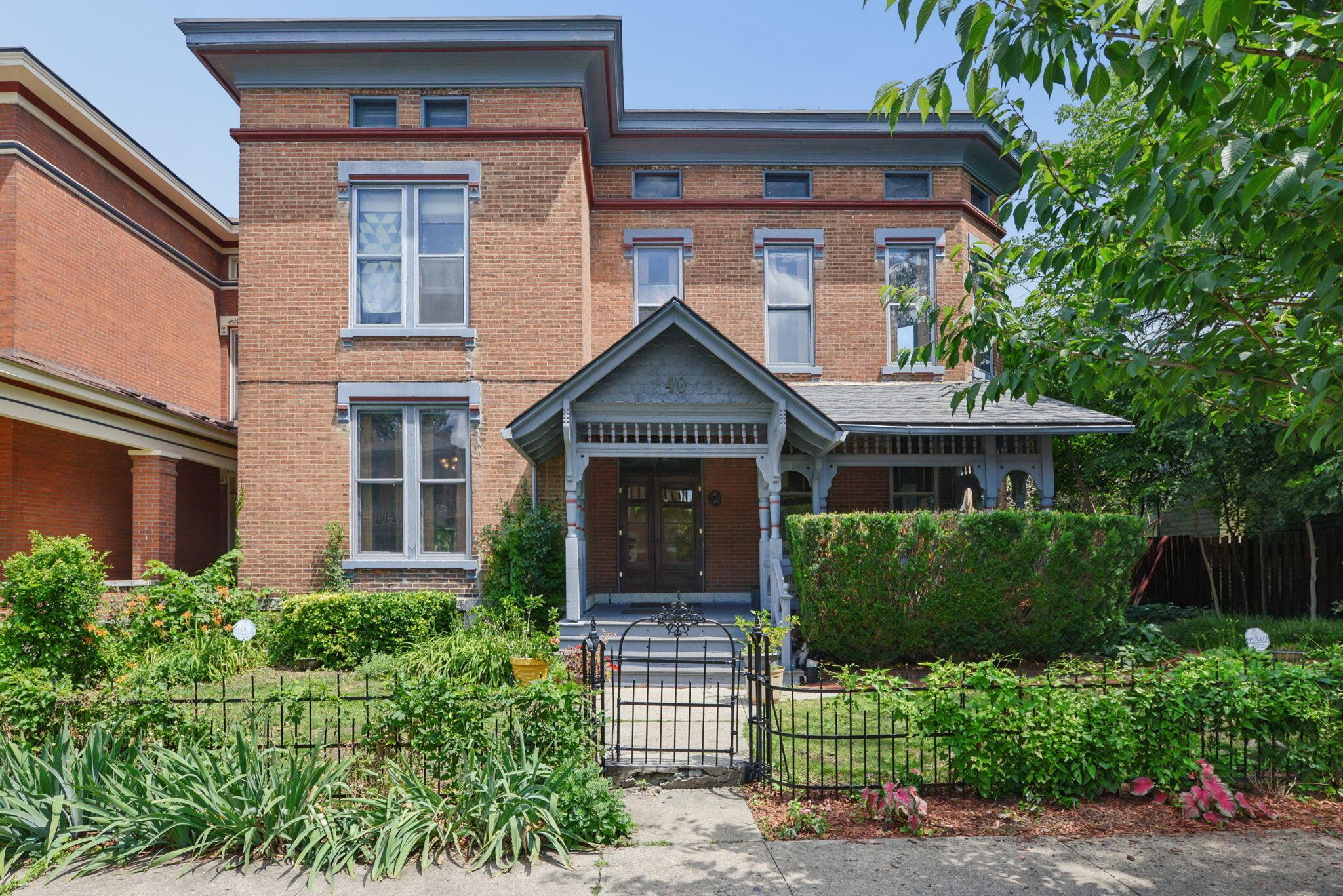 40 Smith Place — photo