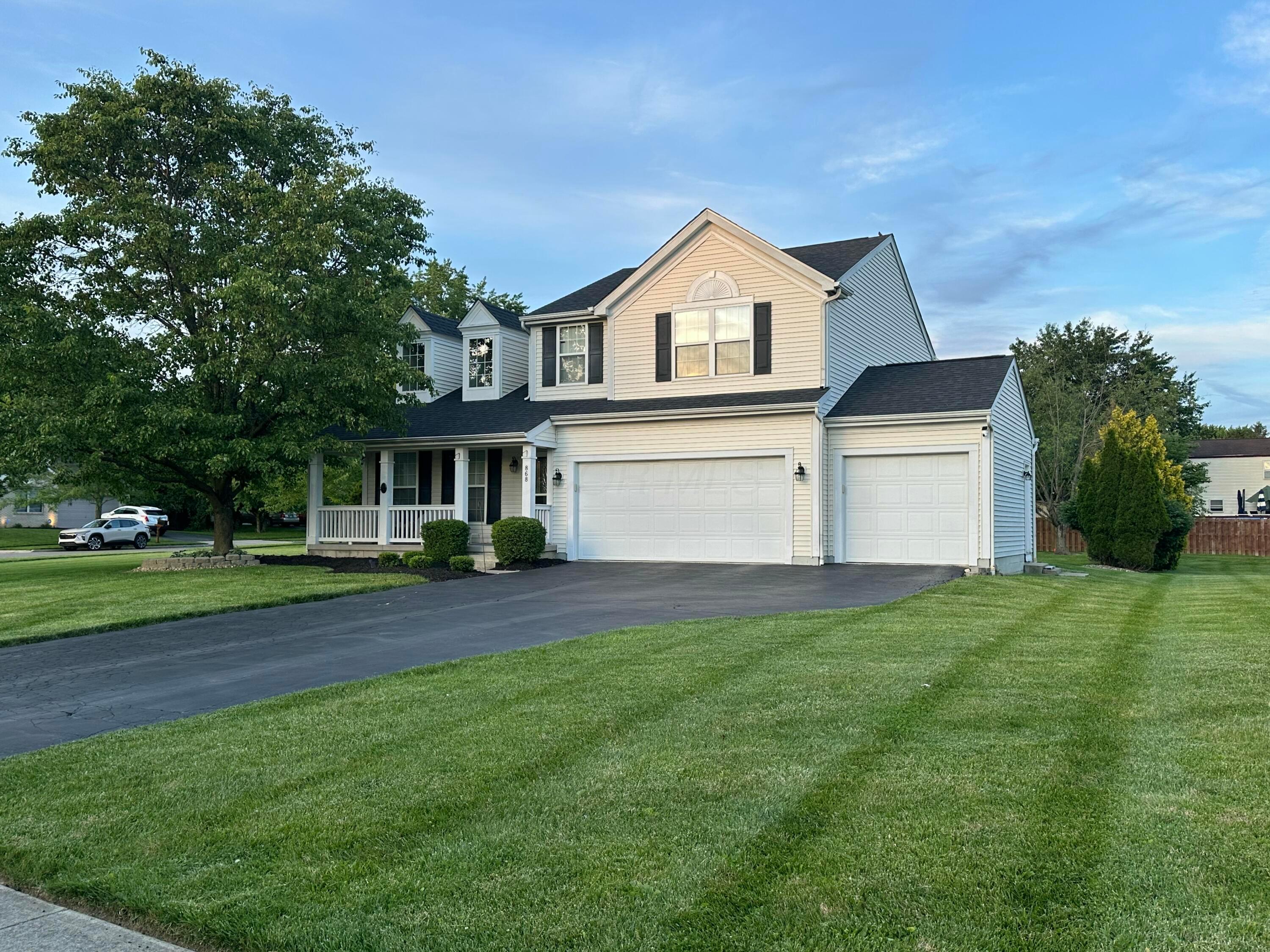 868 Quarry Park Drive — photo