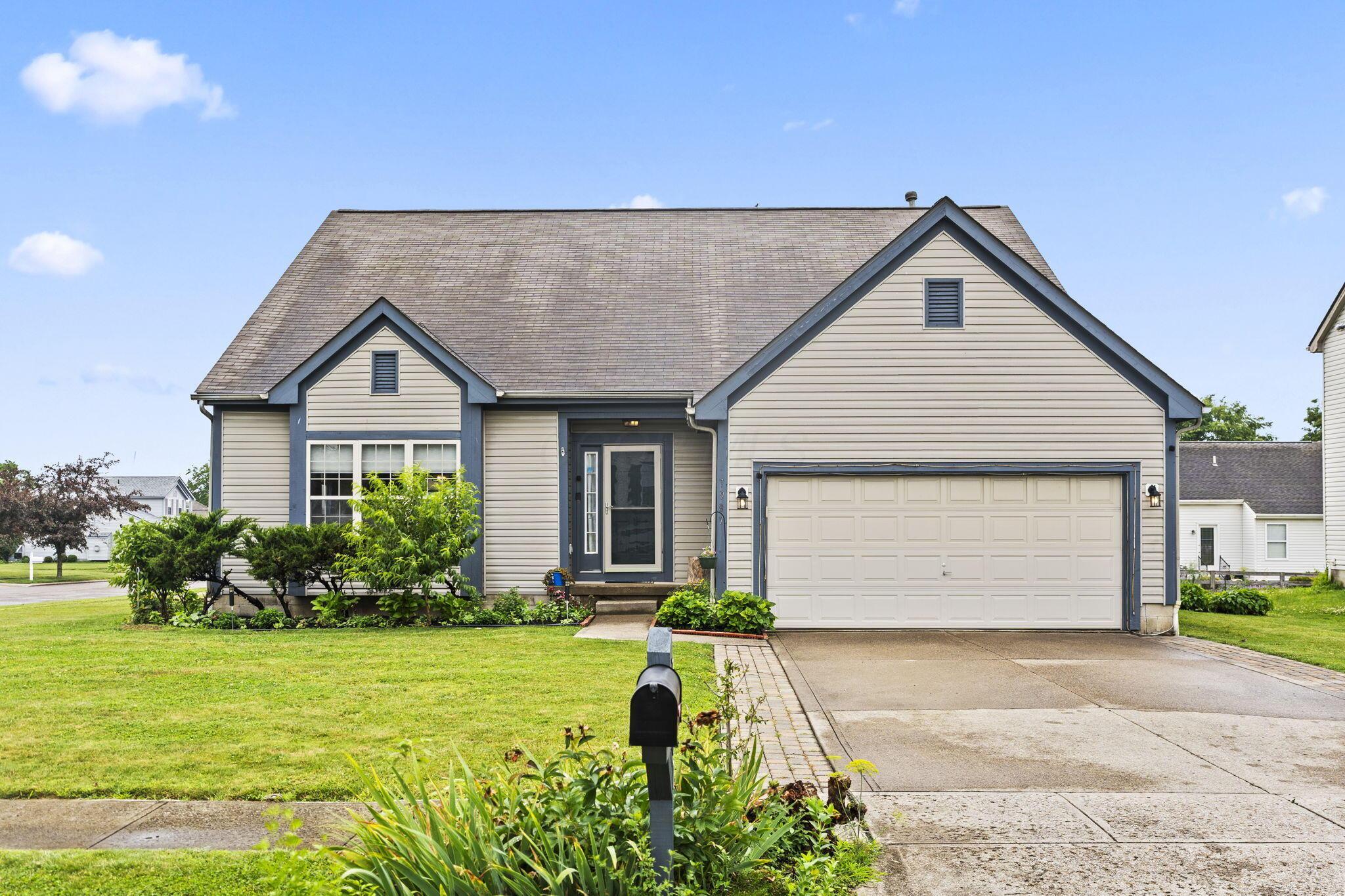 7987 Ambrose Bend — photo