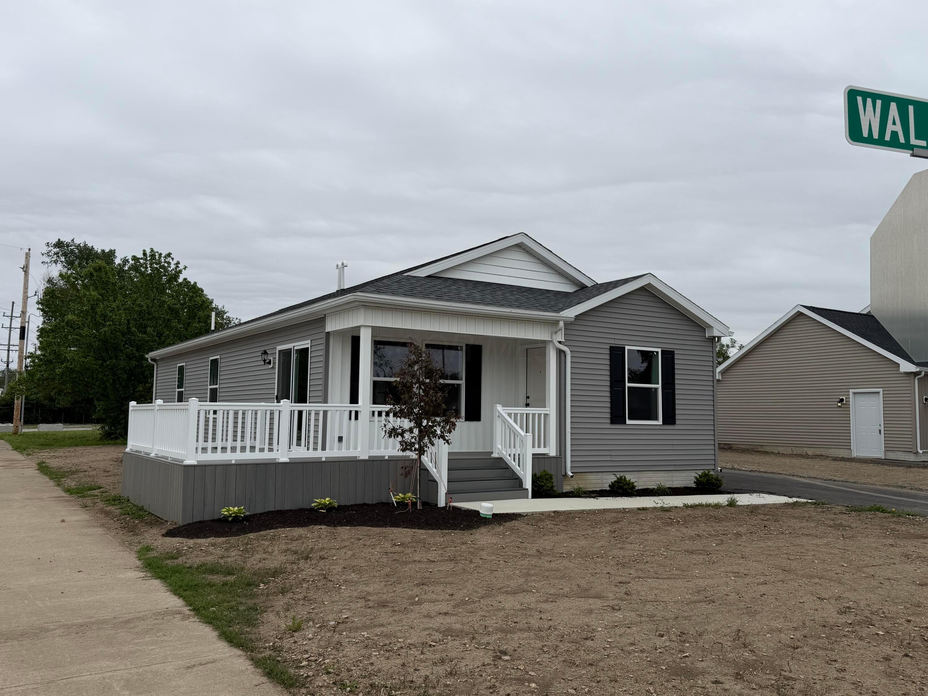 1330 Walnut Street — photo