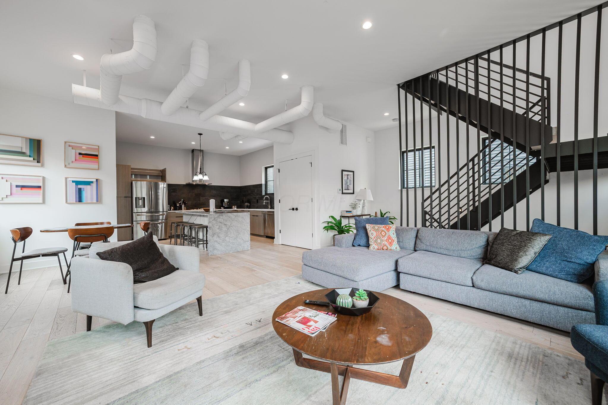 460 South Lane, 460 — photo