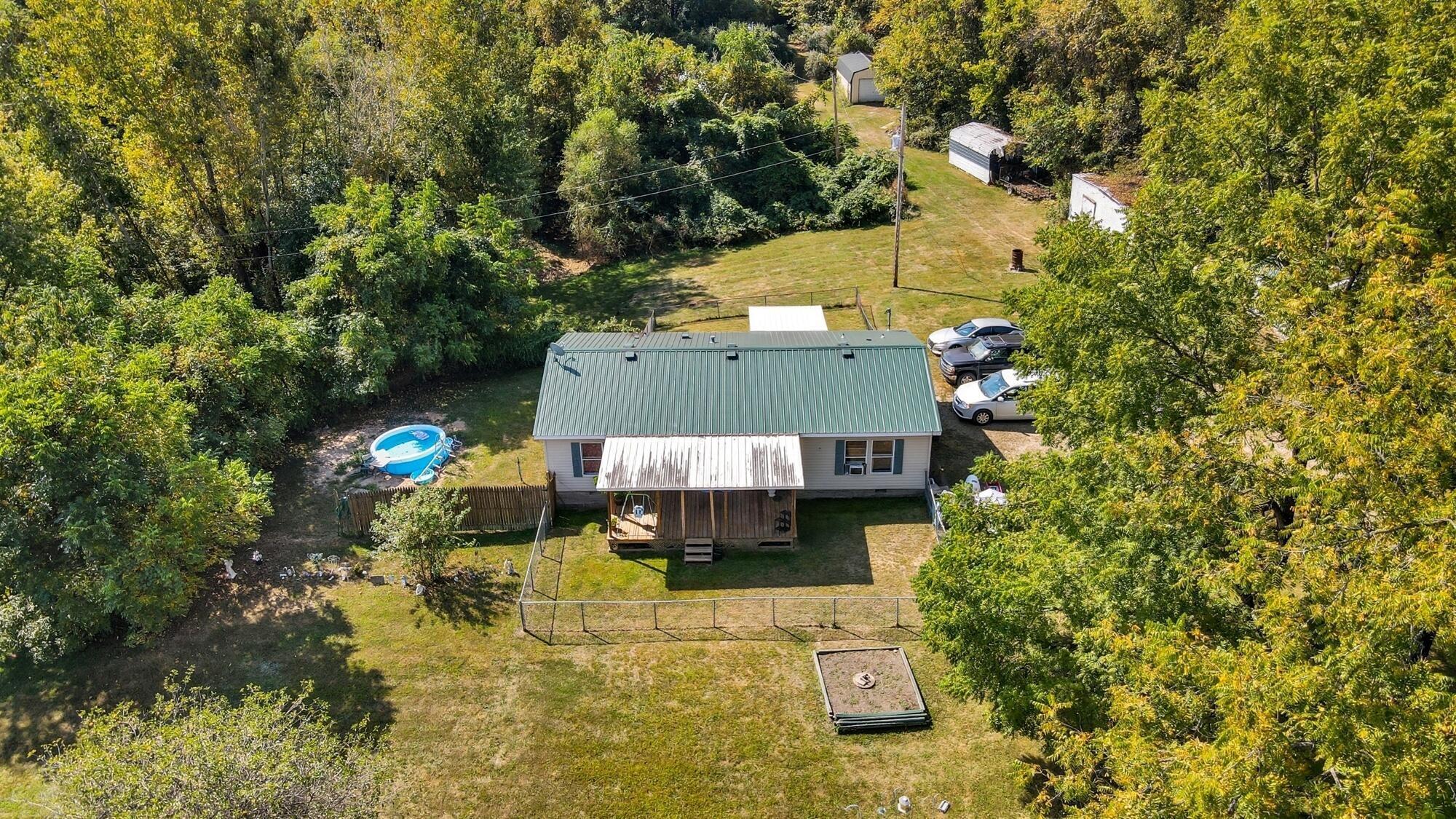 12499 Tarlton Road — photo