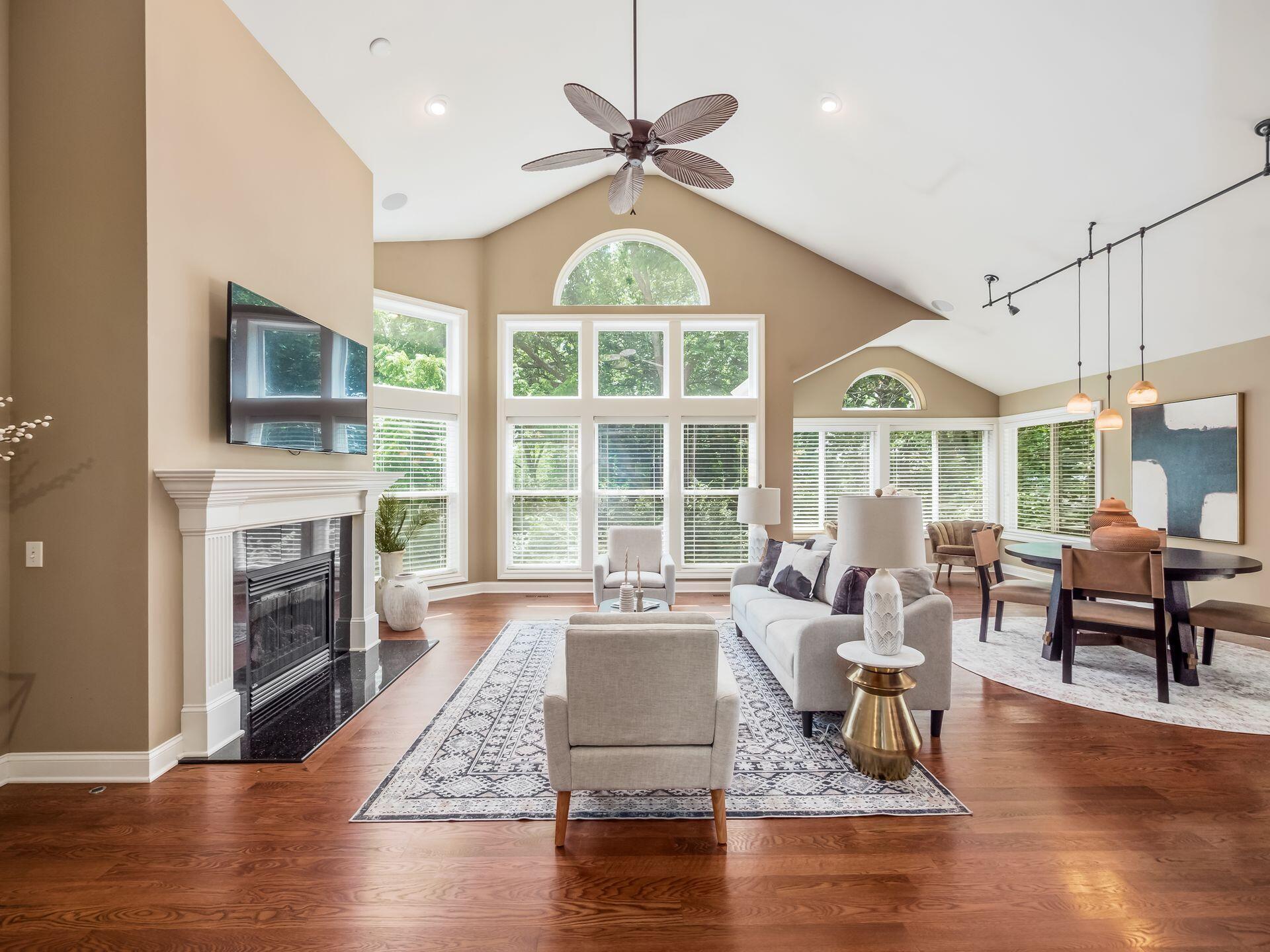 1065 Bluff Vista Drive — photo