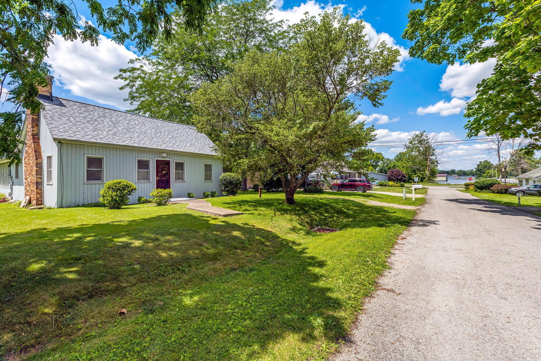 13635 Maple Road NE — photo