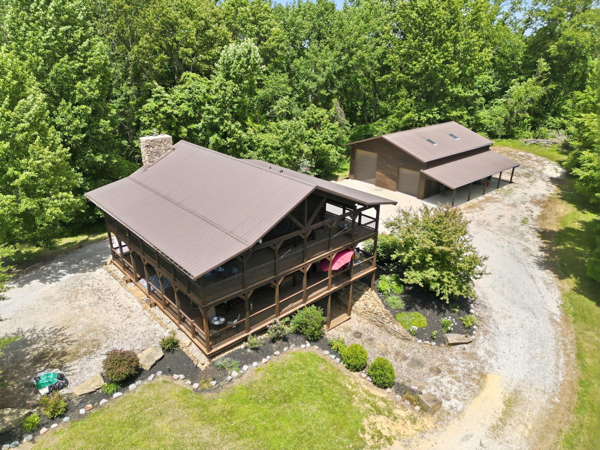 2611 Eckert Road SE — photo