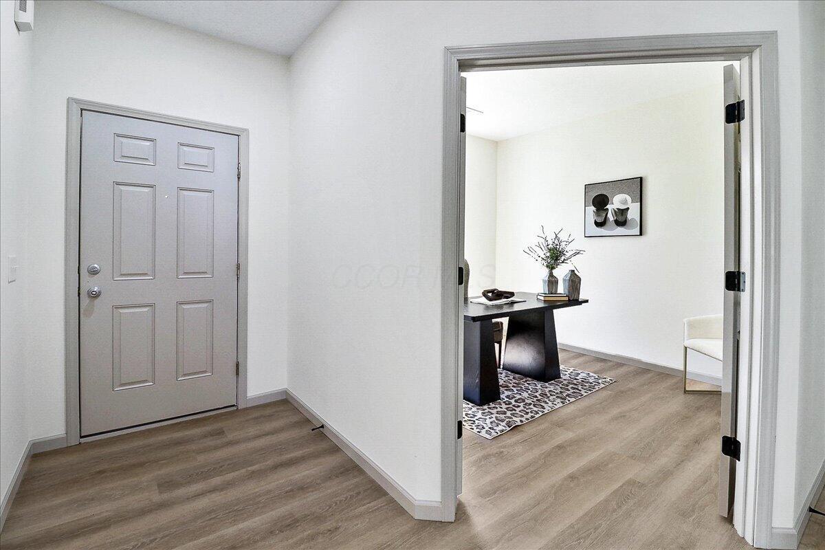 1091 Eberton Avenue — photo