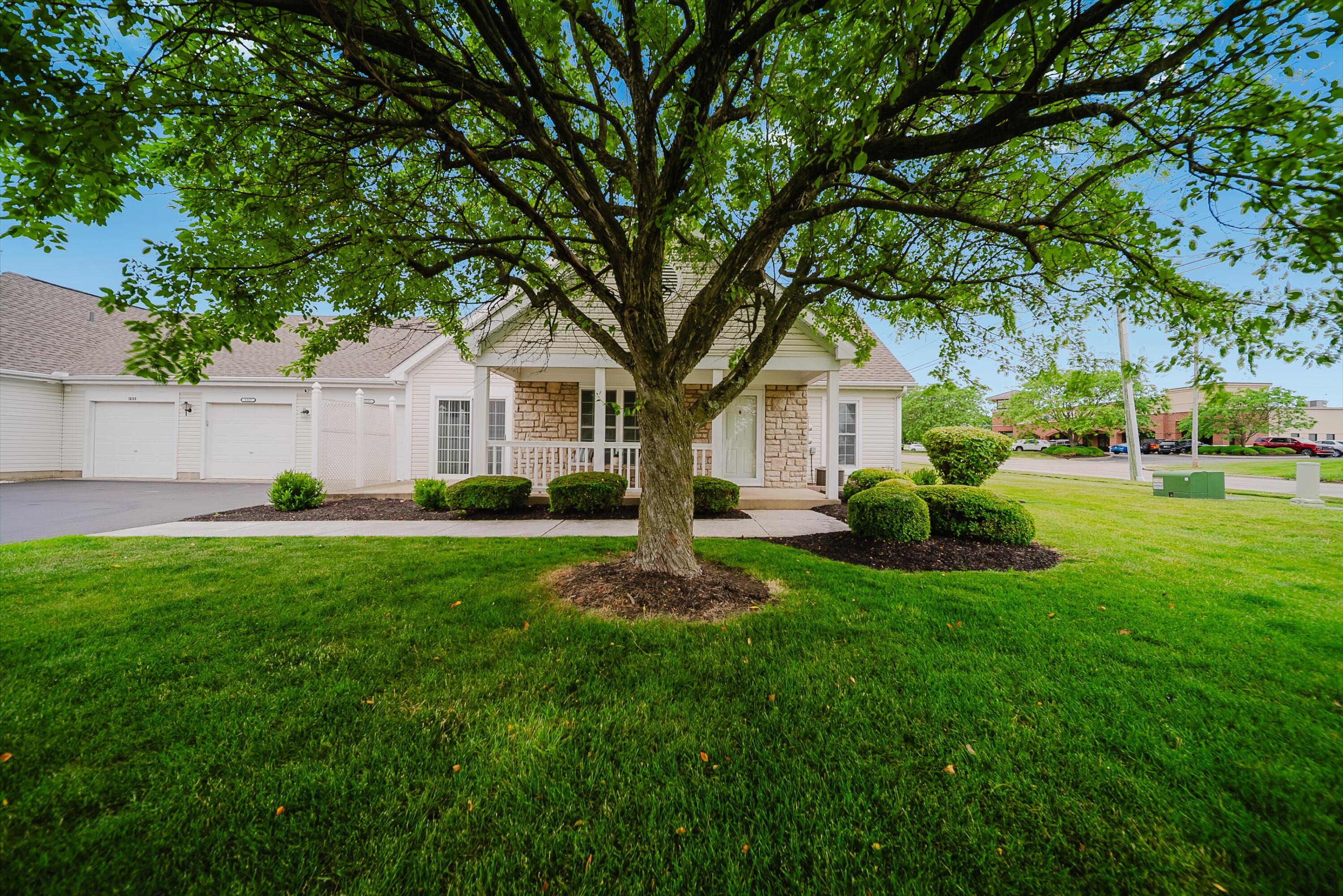 1237 Dunhurst Street, Circleville, OH 43113 — photo 2
