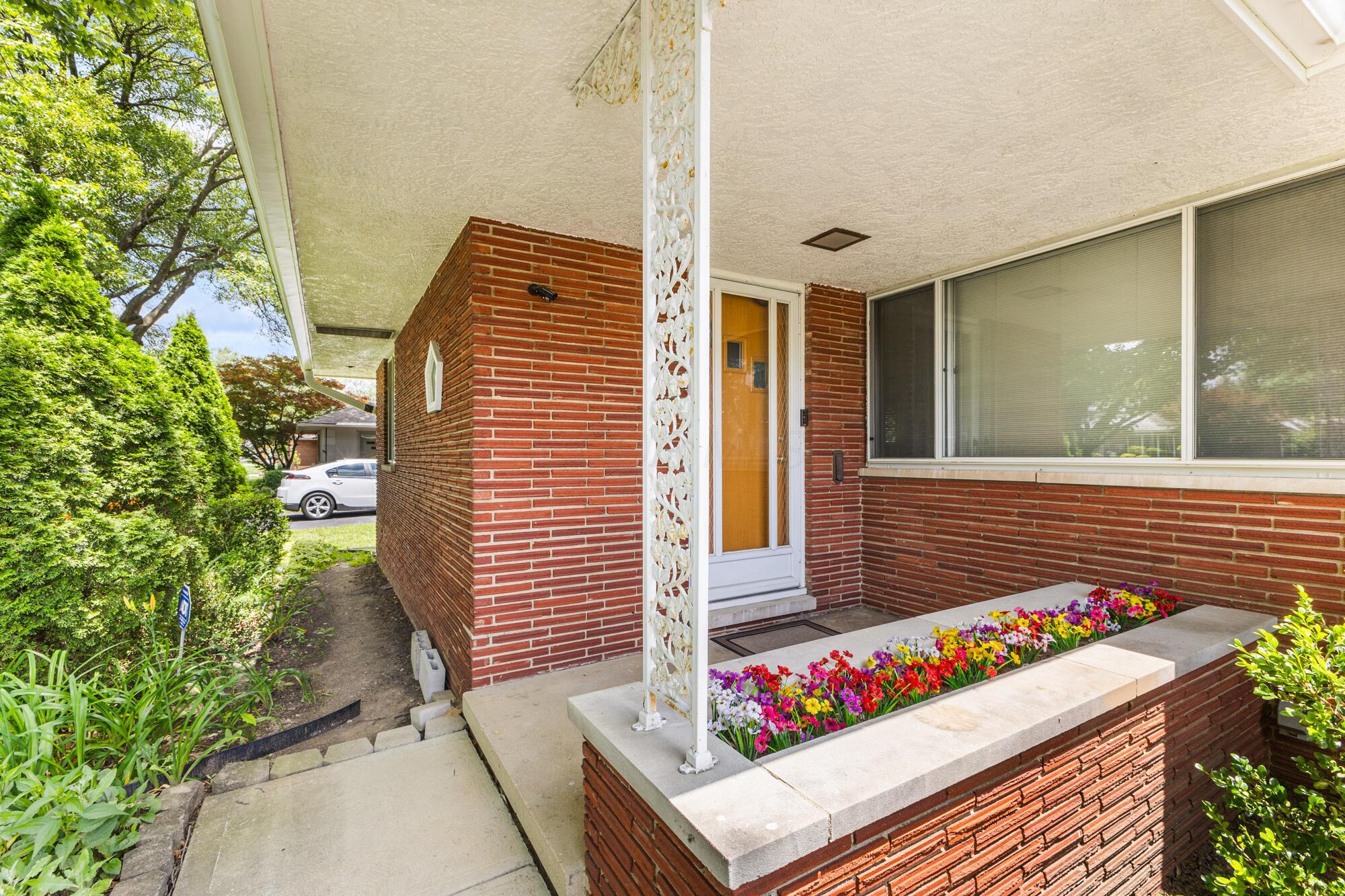 1470 Cottingham Court E, Columbus, OH 43209 — photo 2