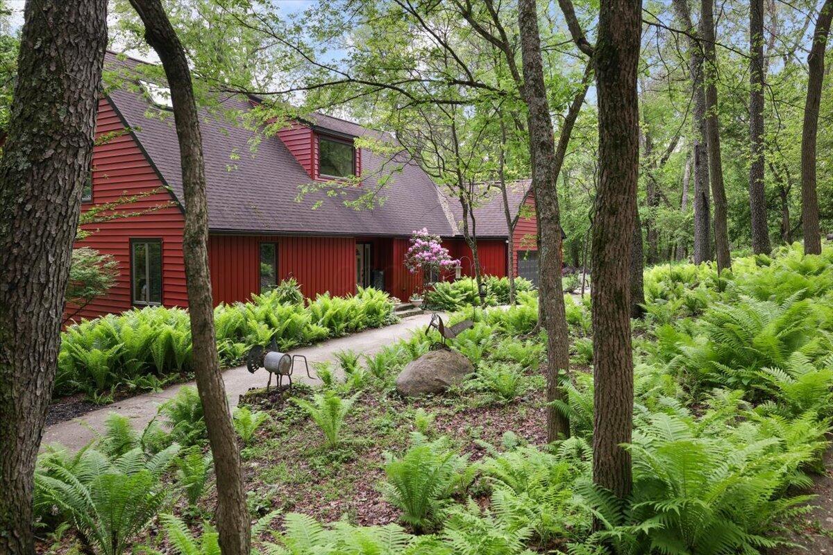 261 Fern Hill Drive — photo