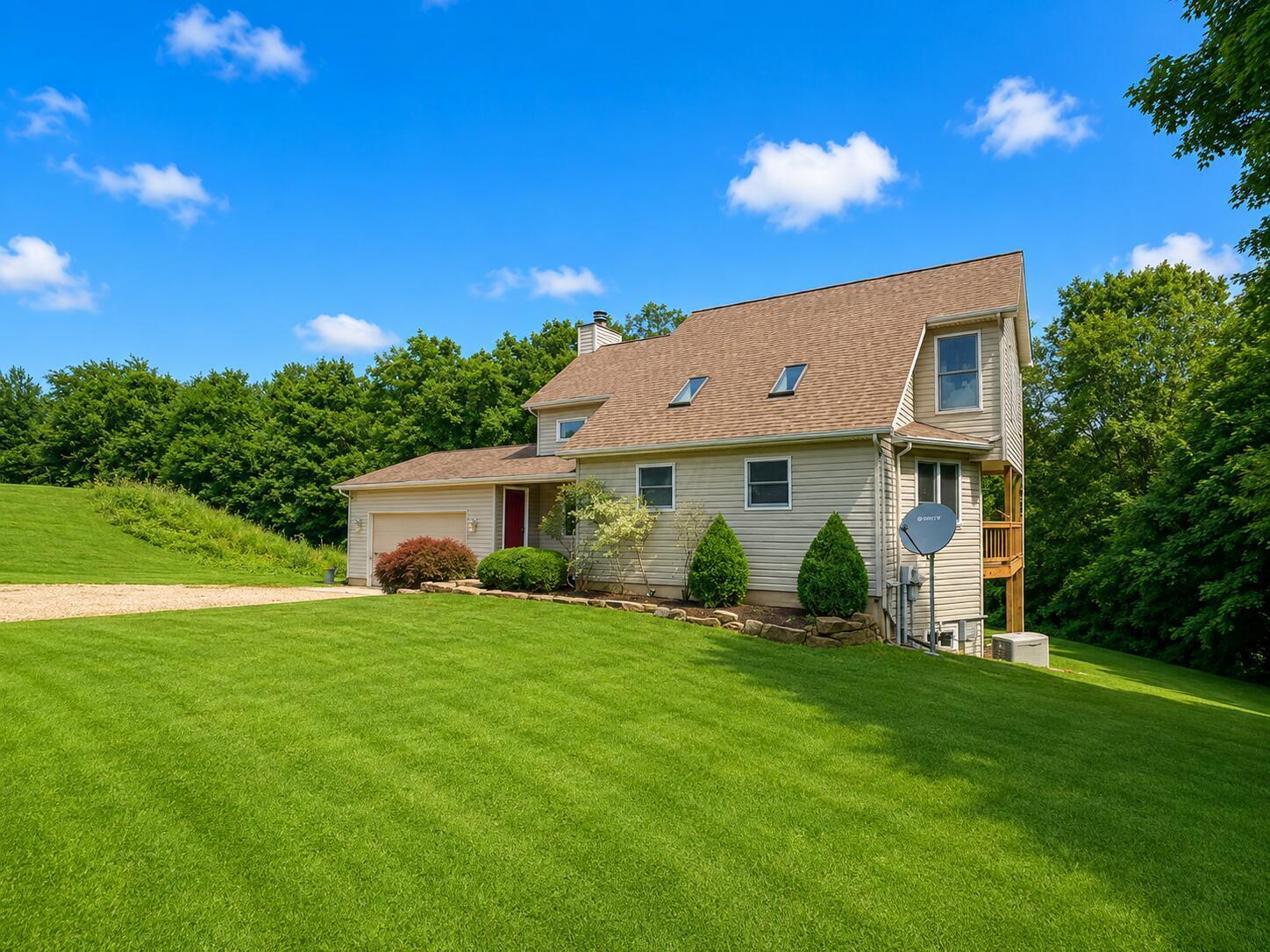 5230 Township Road 98 — photo