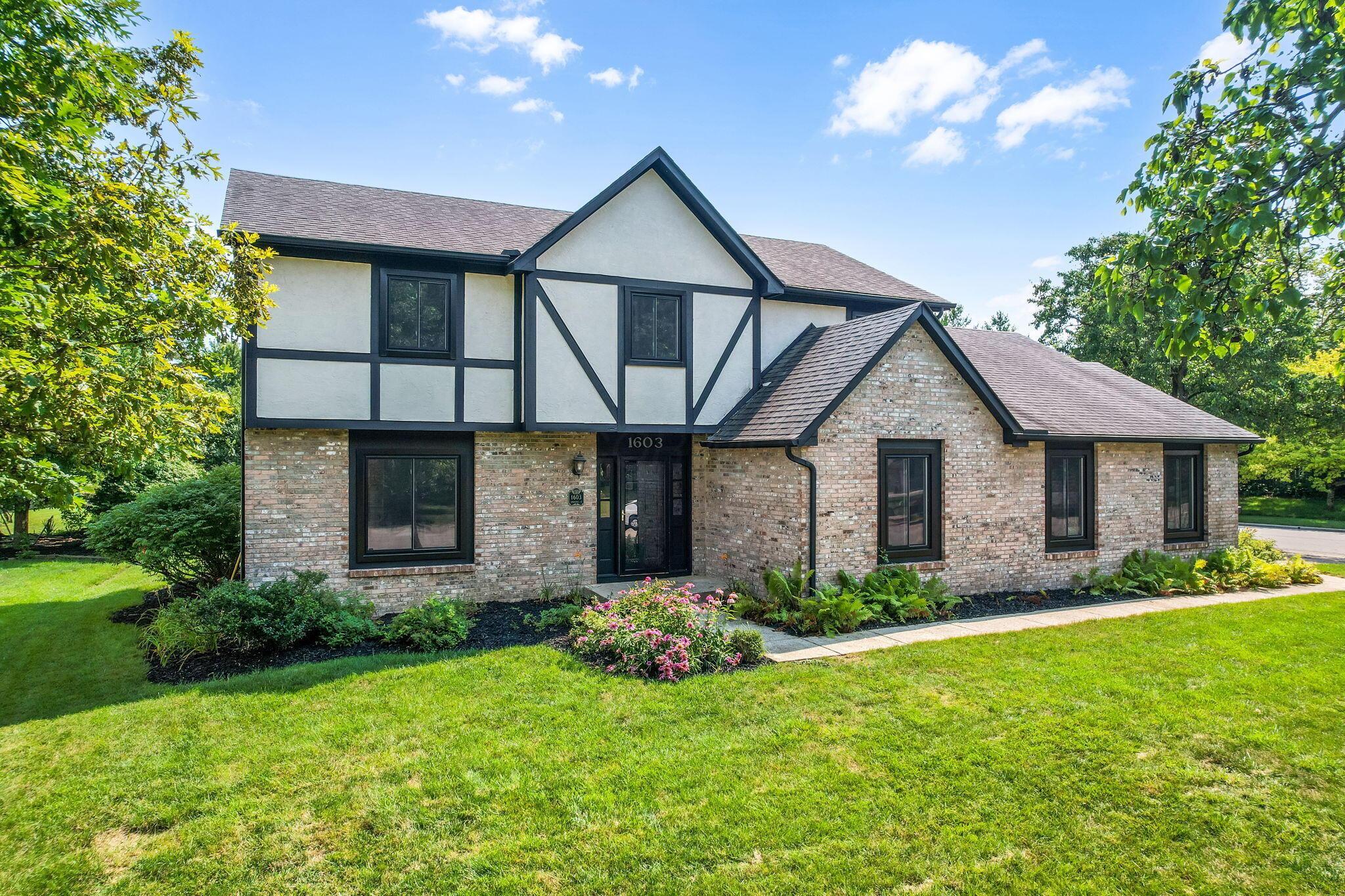 1603 Chippewa Court — photo