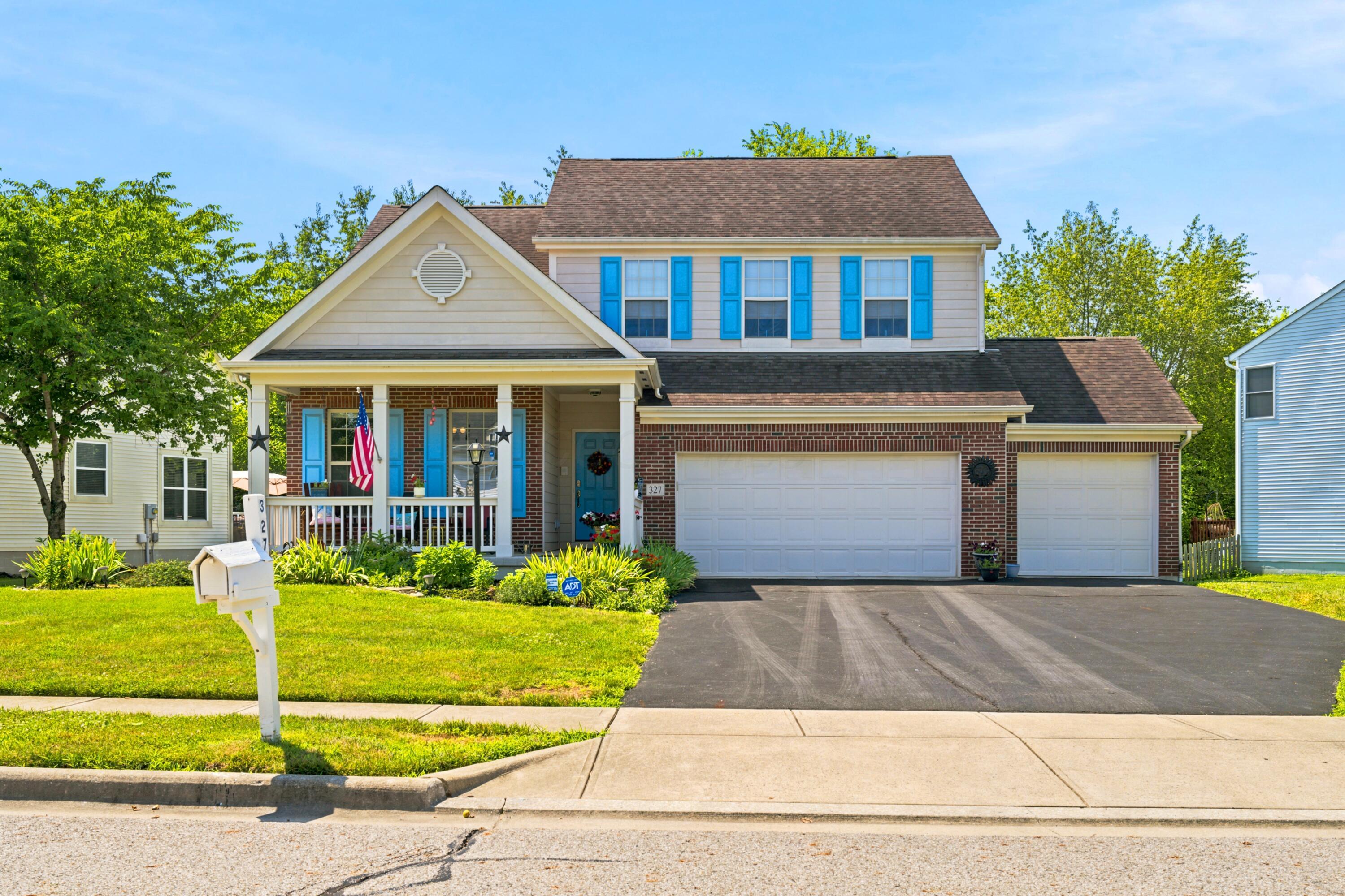 327 Pagoda Court — photo