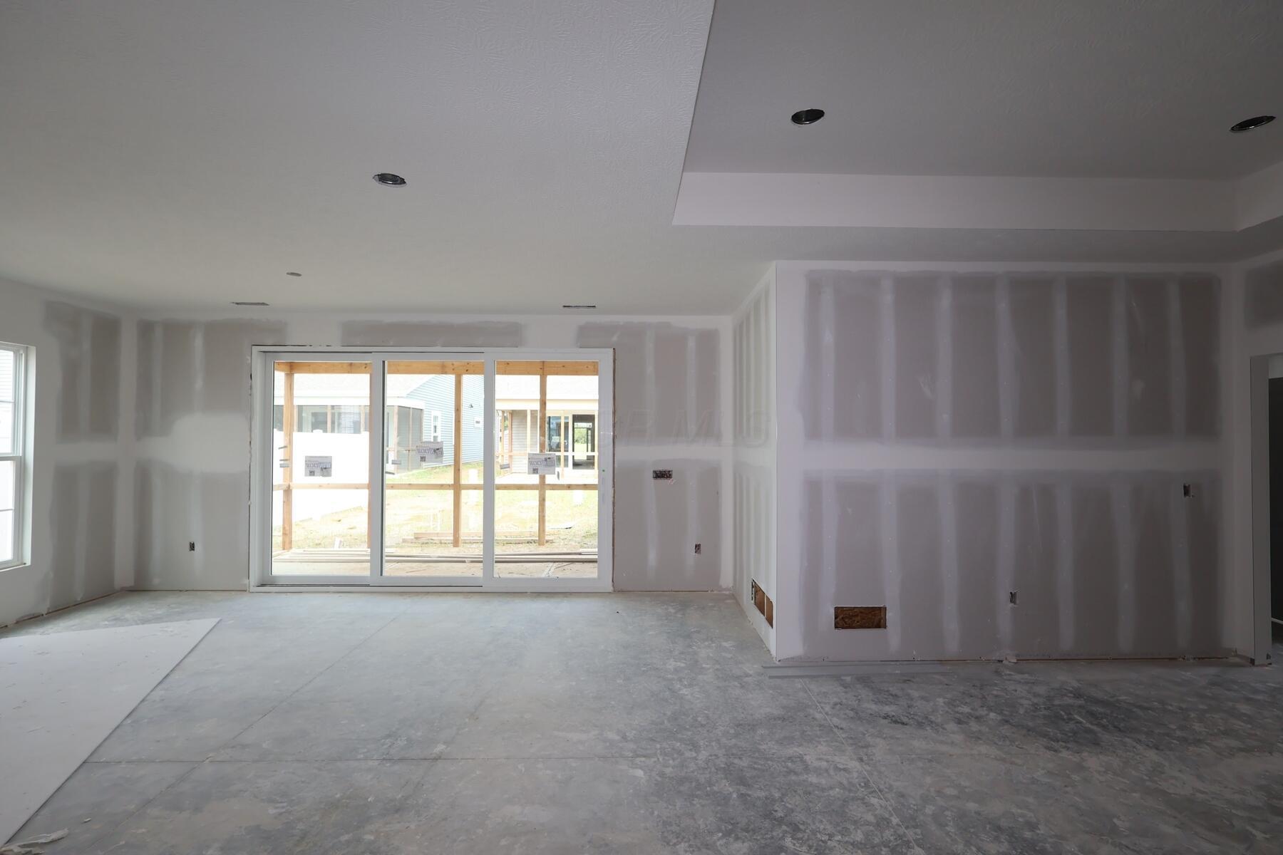 4533 Corsican Loop E — photo