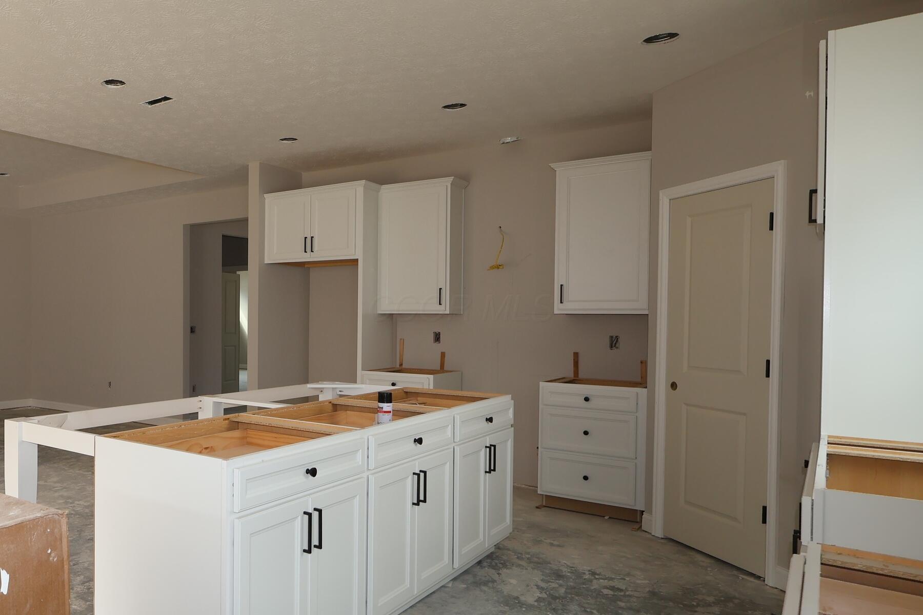 4533 Corsican Loop E, Hilliard, OH 43026 — photo 3