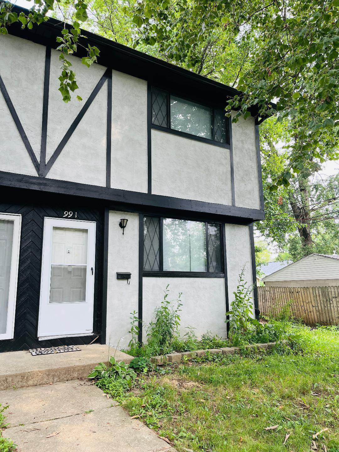 991 Hidden Acres Court — photo