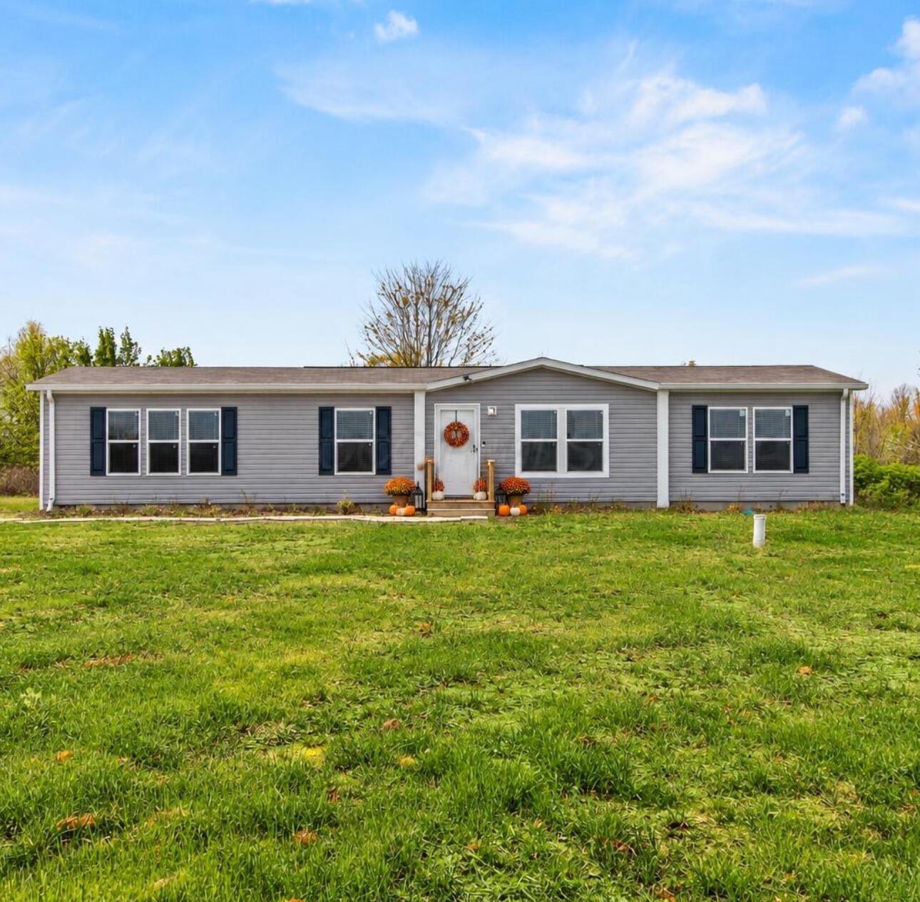 22901 Bear Swamp Road — photo