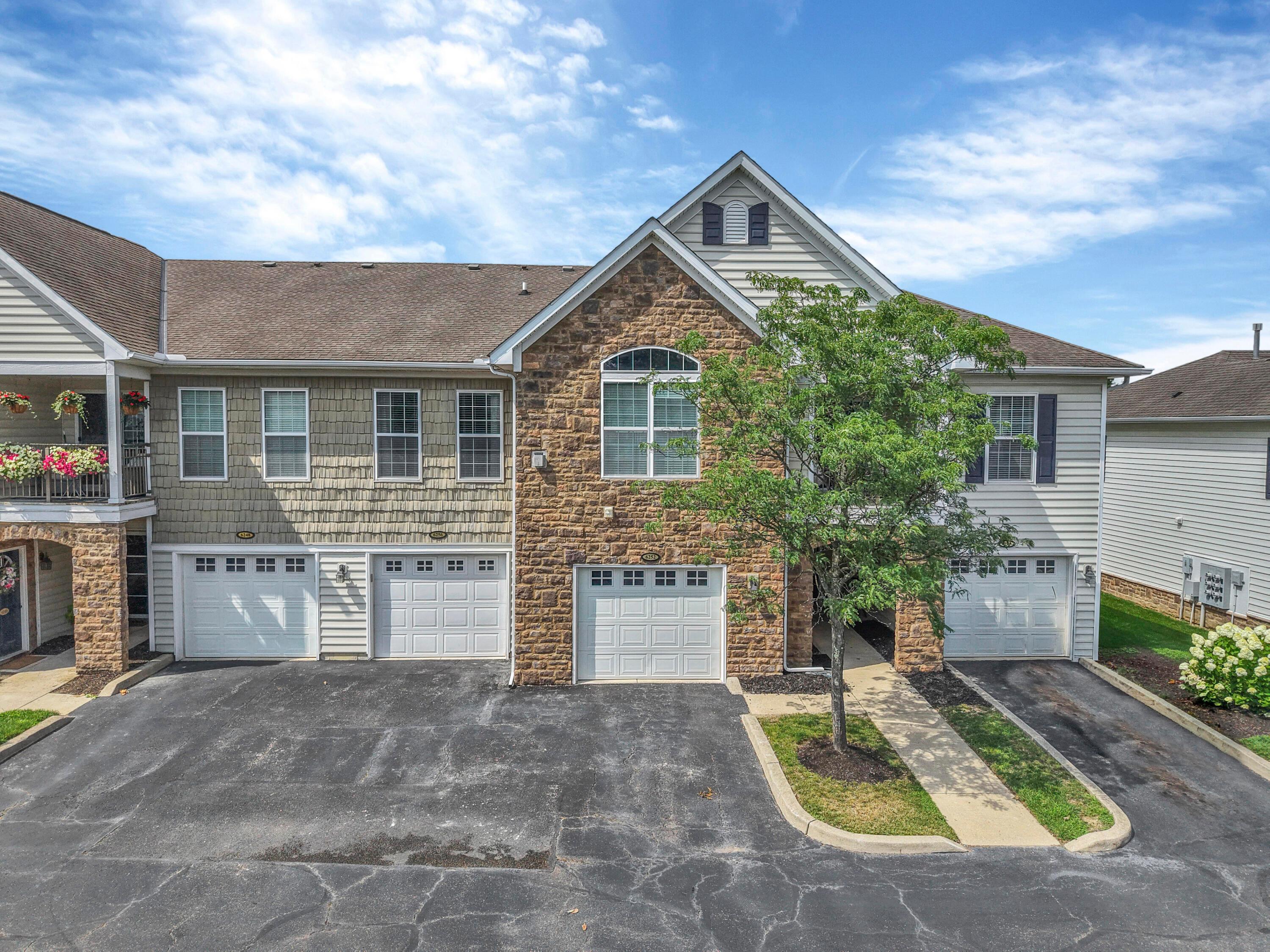 6252 Hudson Reserve Way, 6252 — photo