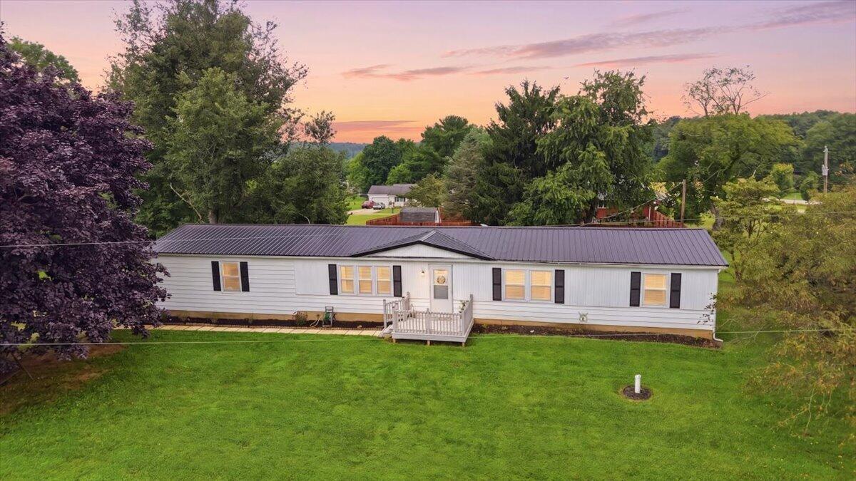 15934 Wooster Road — photo
