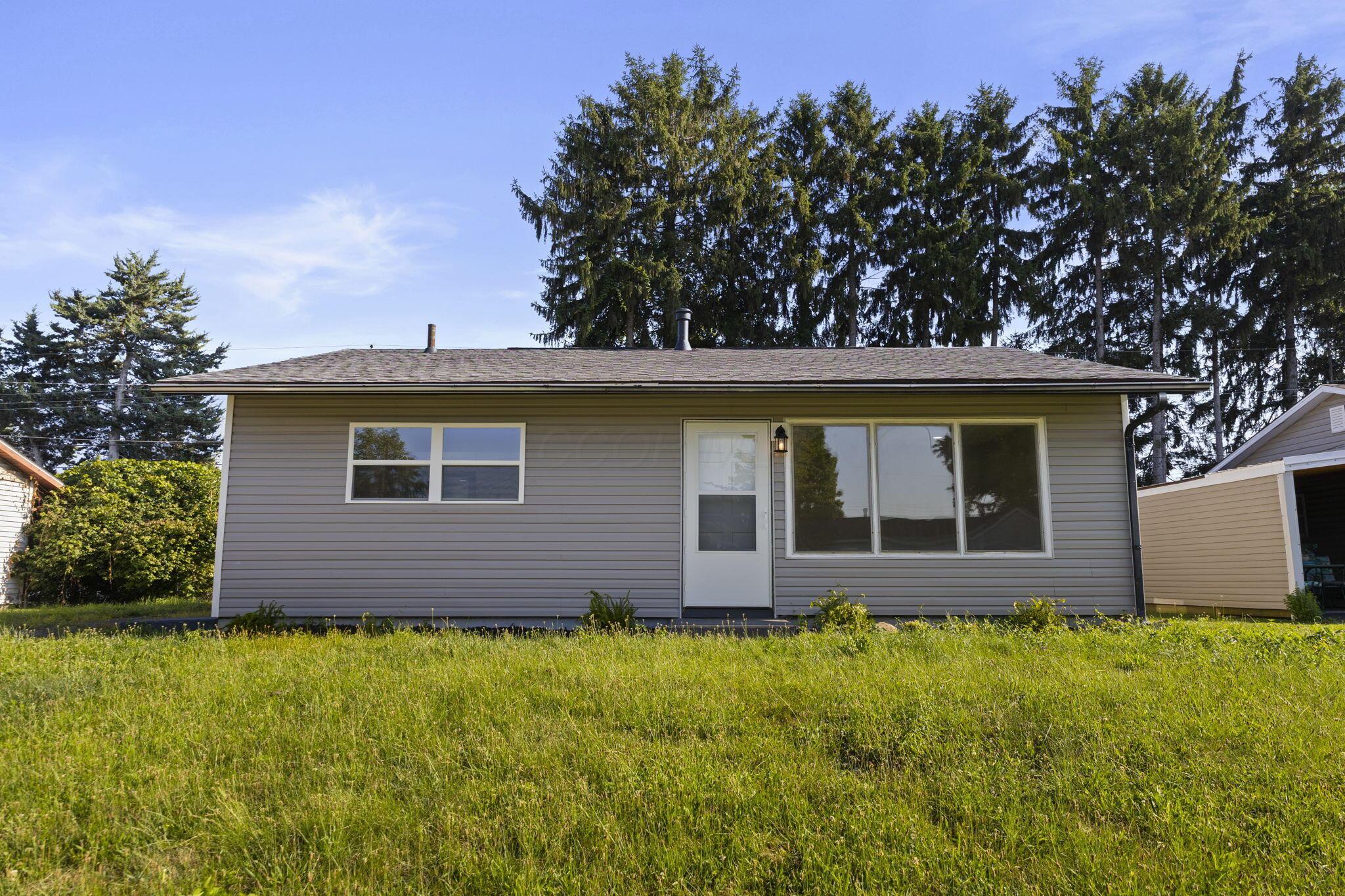 548 Seneca Drive — photo
